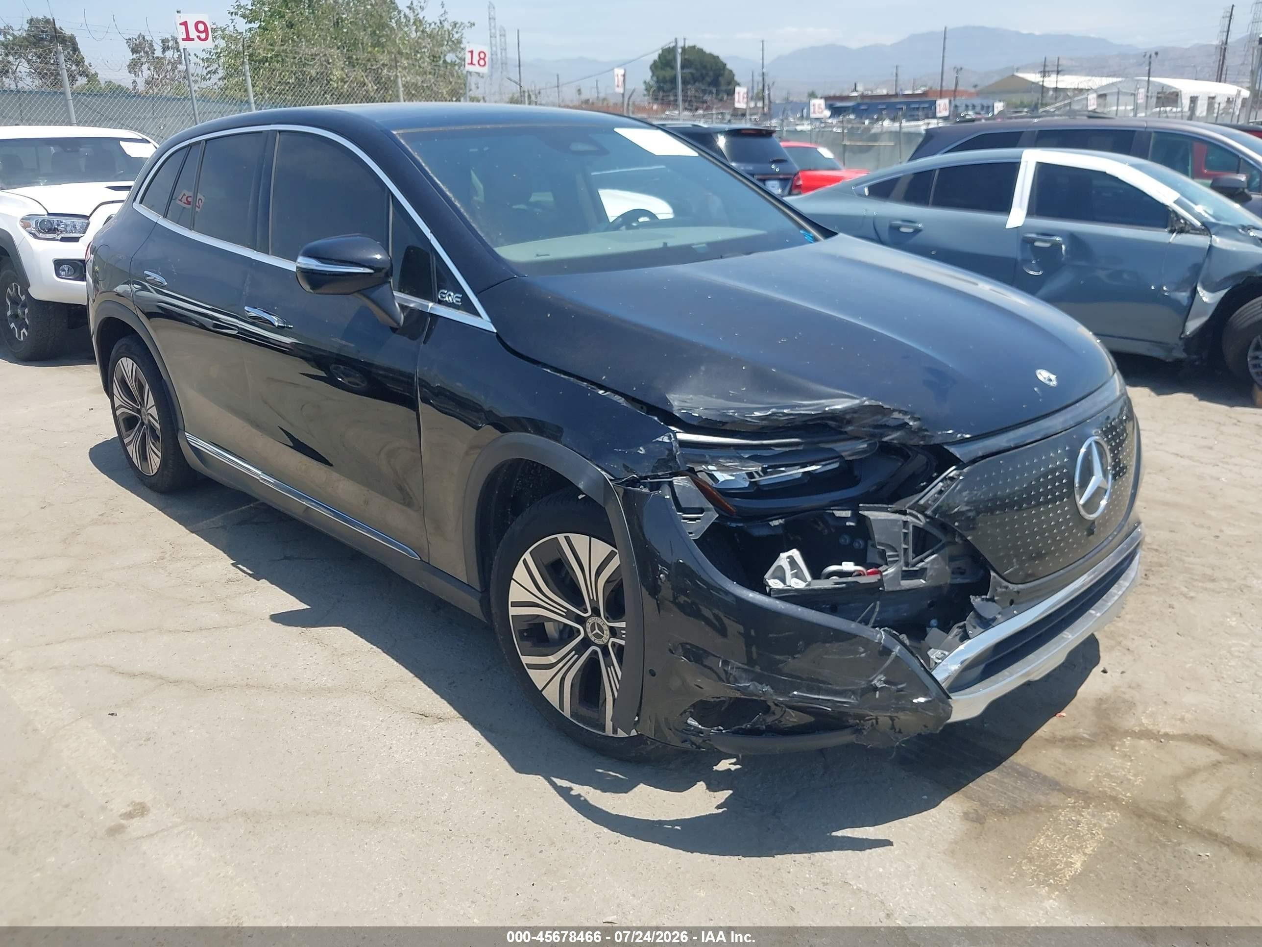 2023 Mercedes-Benz EQE VIN 4JGGM1CB7PA039318 — IAAI salvage auction photo