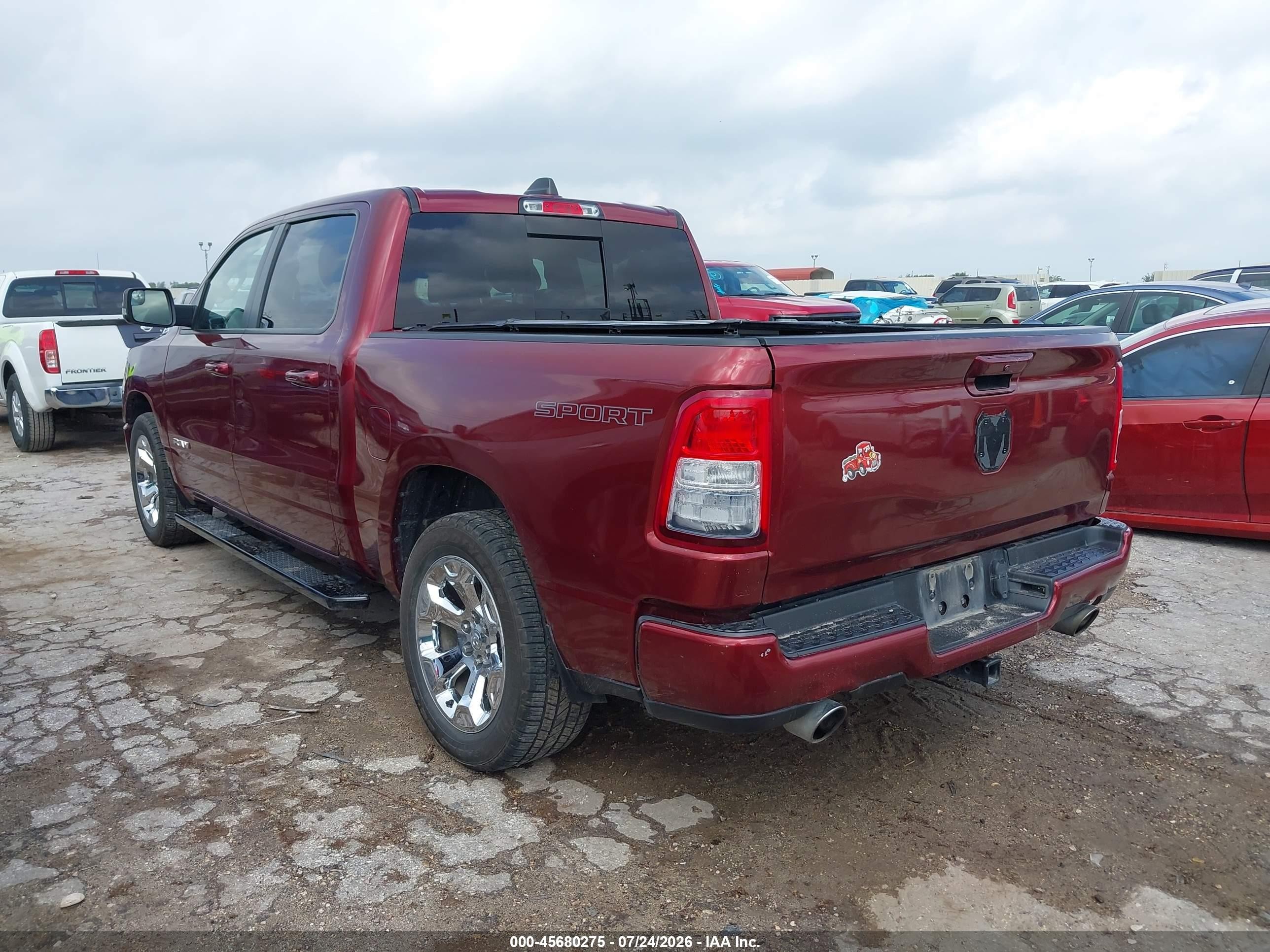 2022 Ram 1500 VIN 1C6RREFT7NN152421 IAAI salvage auction — Side, Salvage (Texas), sold $10,400 on 2026-09-19 (photo 3)