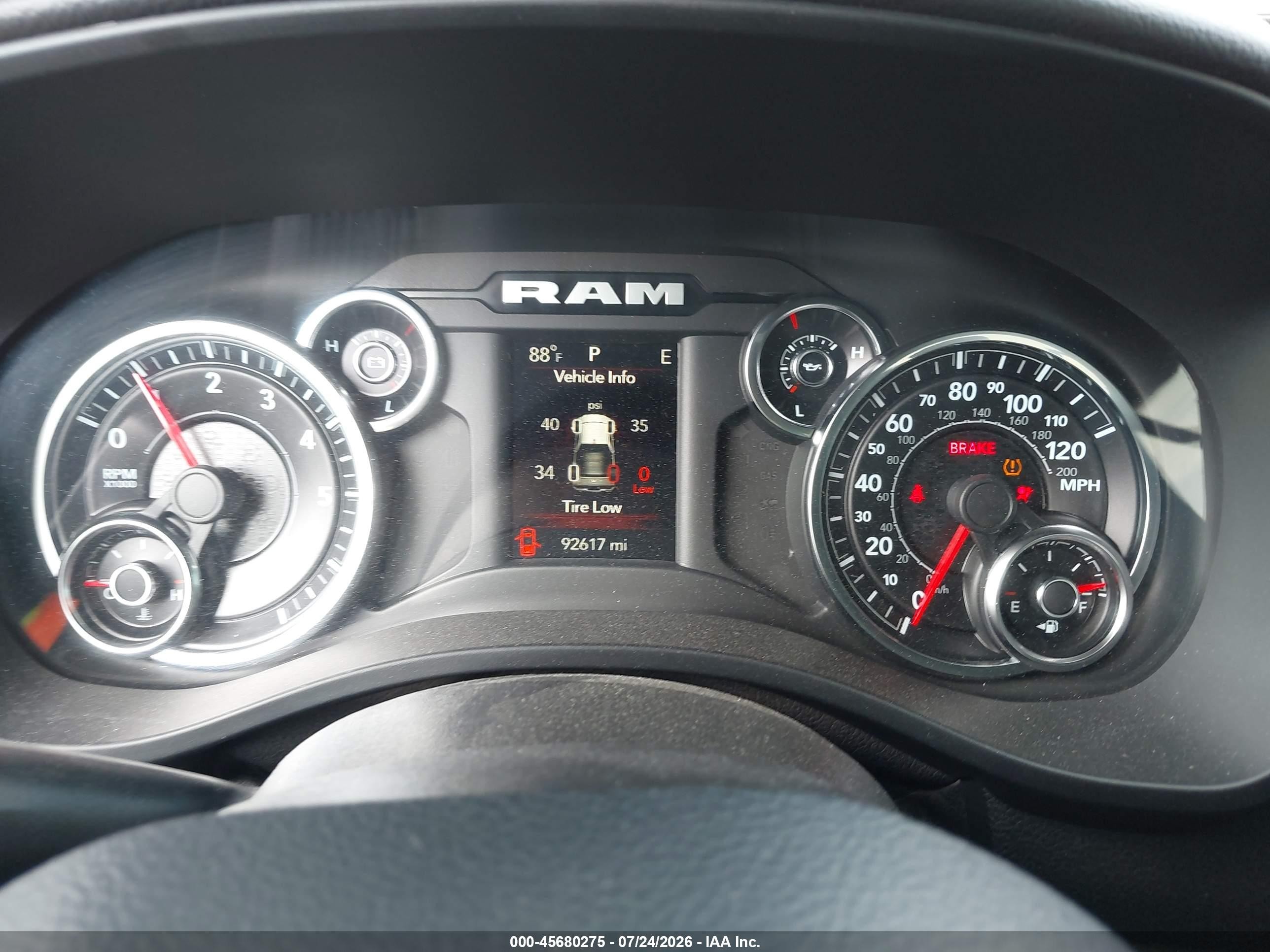 2022 Ram 1500 VIN 1C6RREFT7NN152421 IAAI salvage auction — Side, Salvage (Texas), sold $10,400 on 2026-09-19 (photo 7)