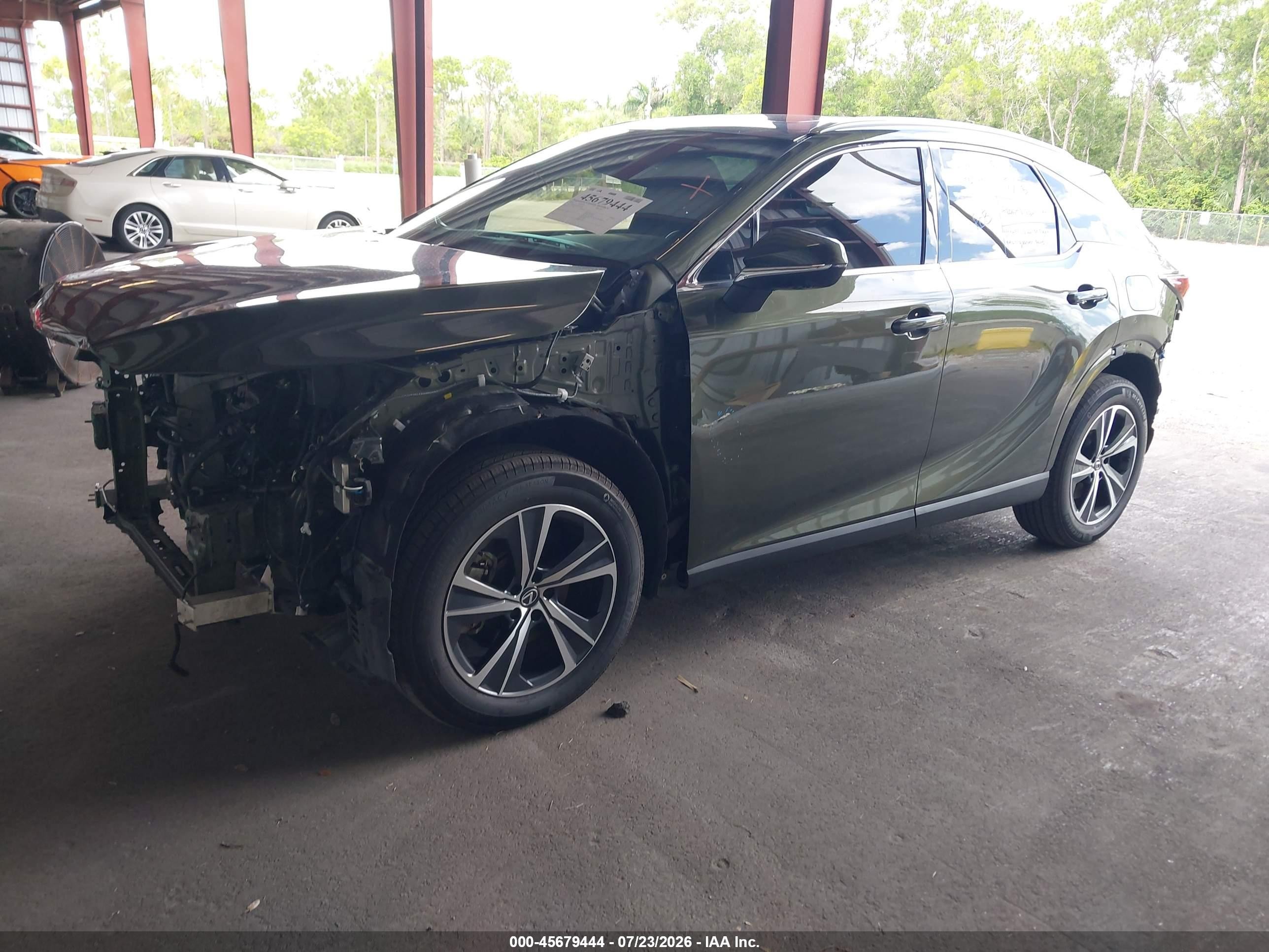 2024 Lexus VIN 2T2BAMBA3RC027484 IAAI salvage auction — Front & Rear, Rebuildable (Florida), sold $16,250 on 2026-08-24 (photo 2)