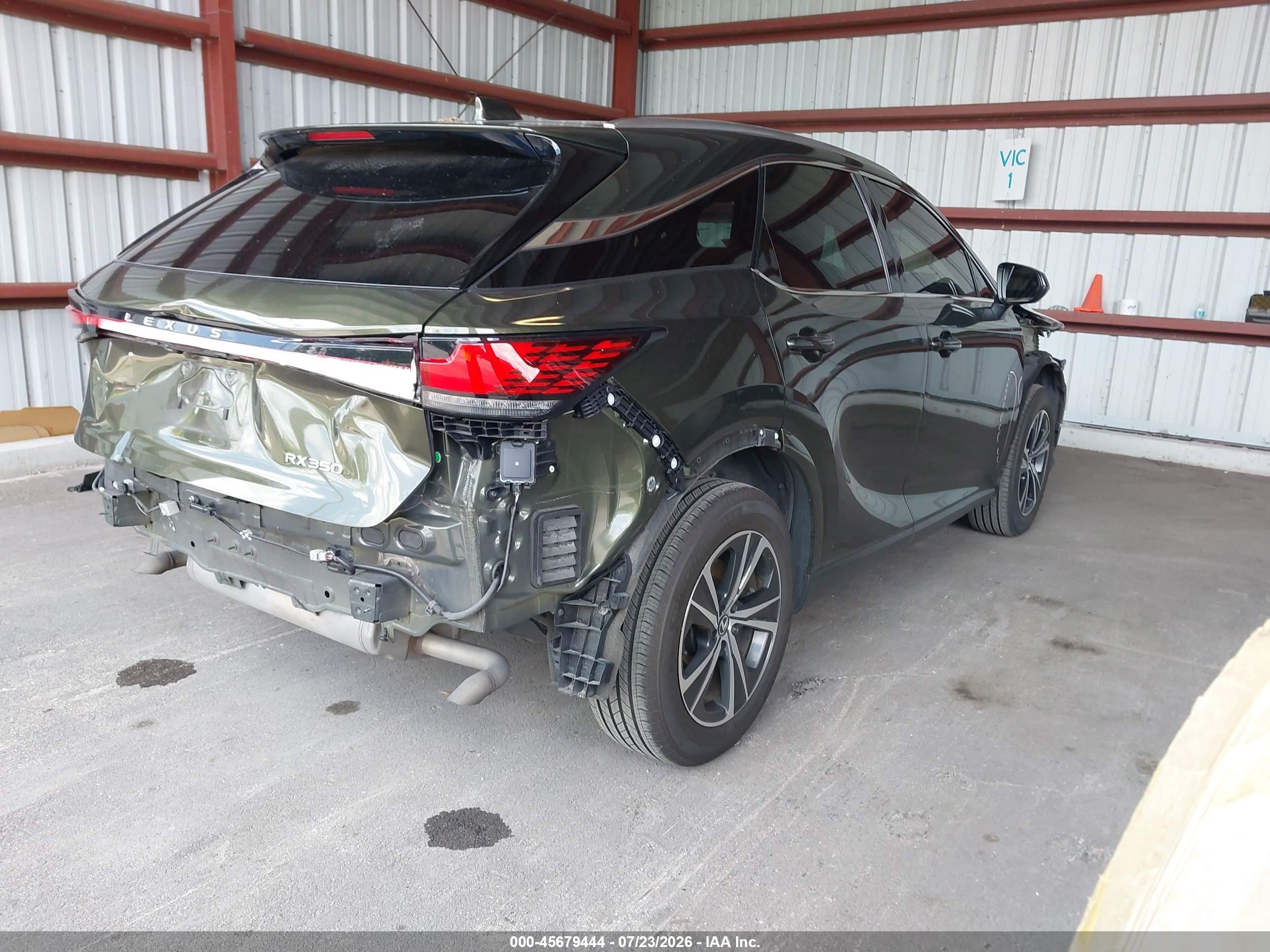 2024 Lexus VIN 2T2BAMBA3RC027484 IAAI salvage auction — Front & Rear, Rebuildable (Florida), sold $16,250 on 2026-08-24 (photo 4)