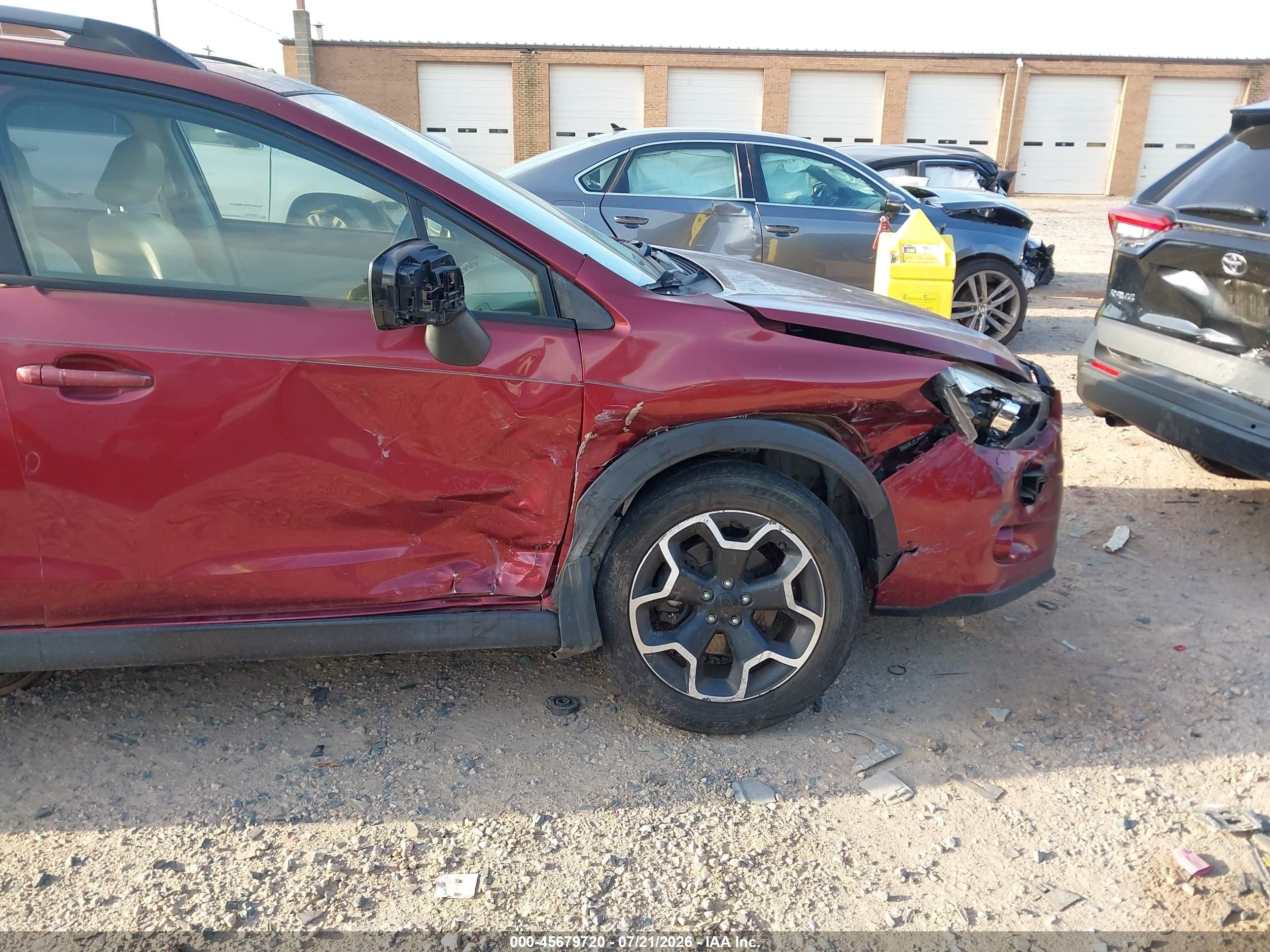 2014 Subaru Xv VIN JF2GPAKC7EH337749 IAAI salvage auction — Side, Salvage (North Carolina), sold $600 on 2026-09-08 (photo 6)