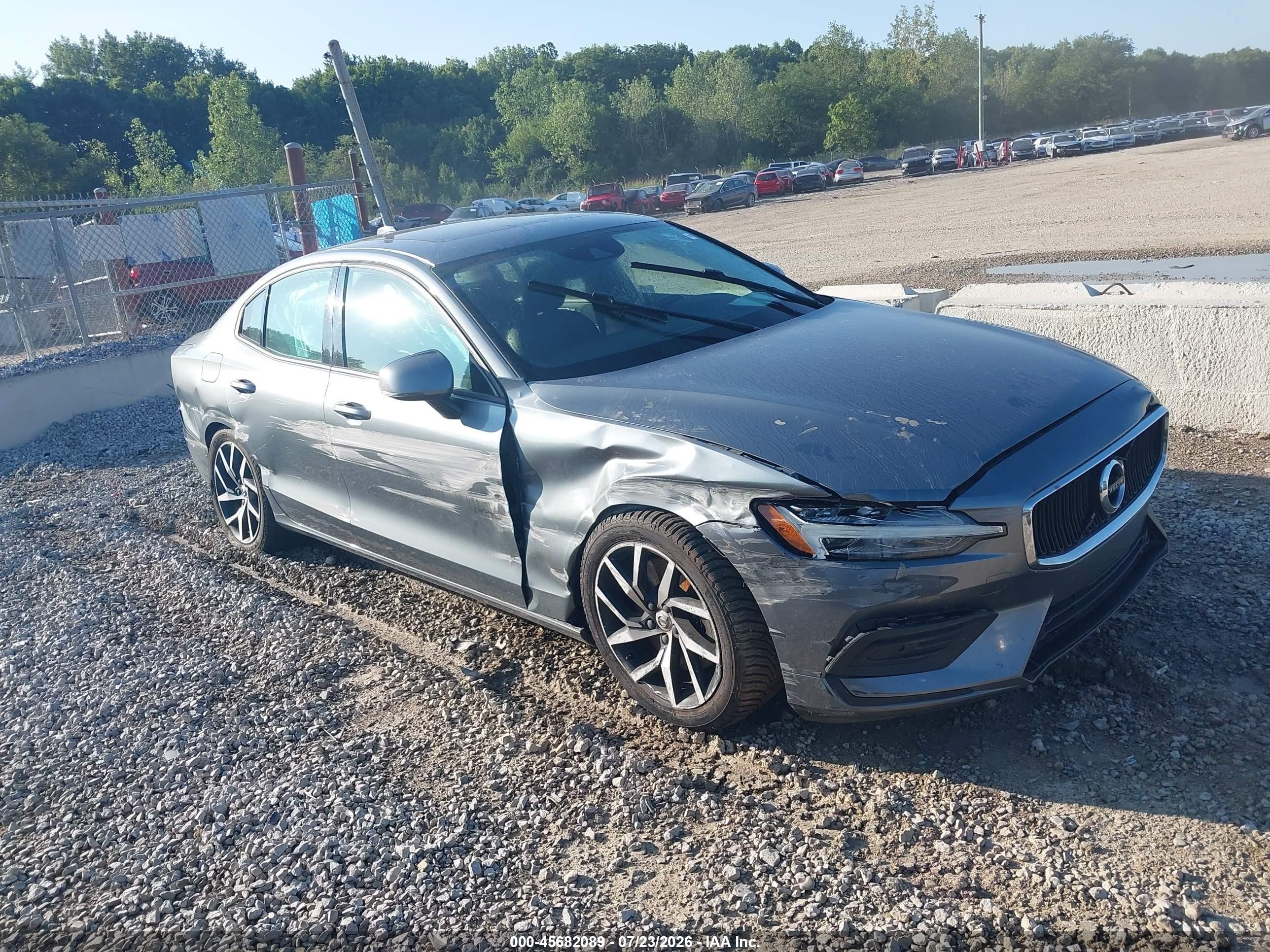 2019 Volvo S60 VIN 7JRA22TK1KG010510 IAAI salvage auction — Side, Salvage (Ohio), sold $1,675 on 2026-09-09 (photo 1)