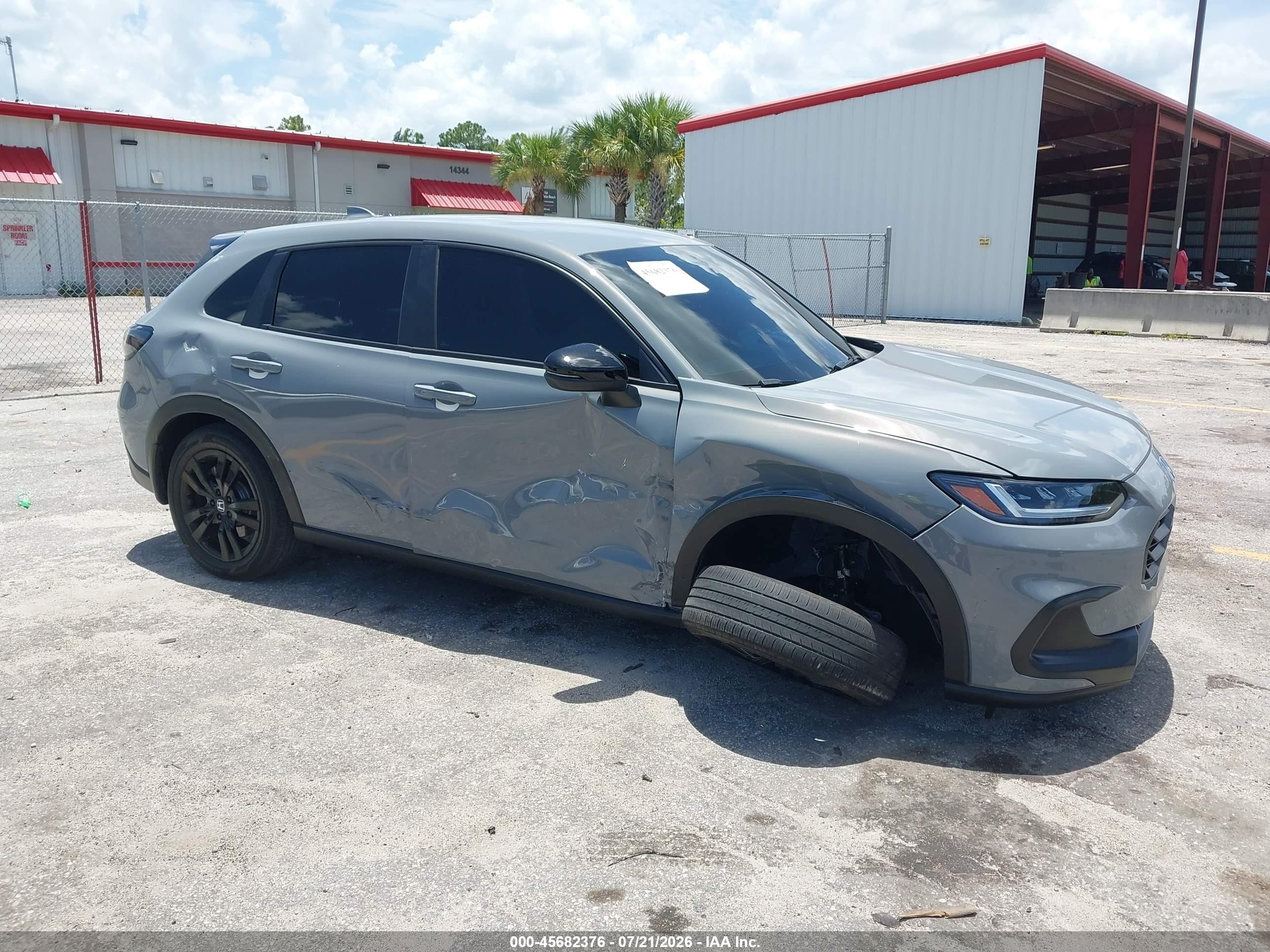 2026 Honda HR-V VIN 3CZRZ1H52TM704036 — IAAI salvage auction photo
