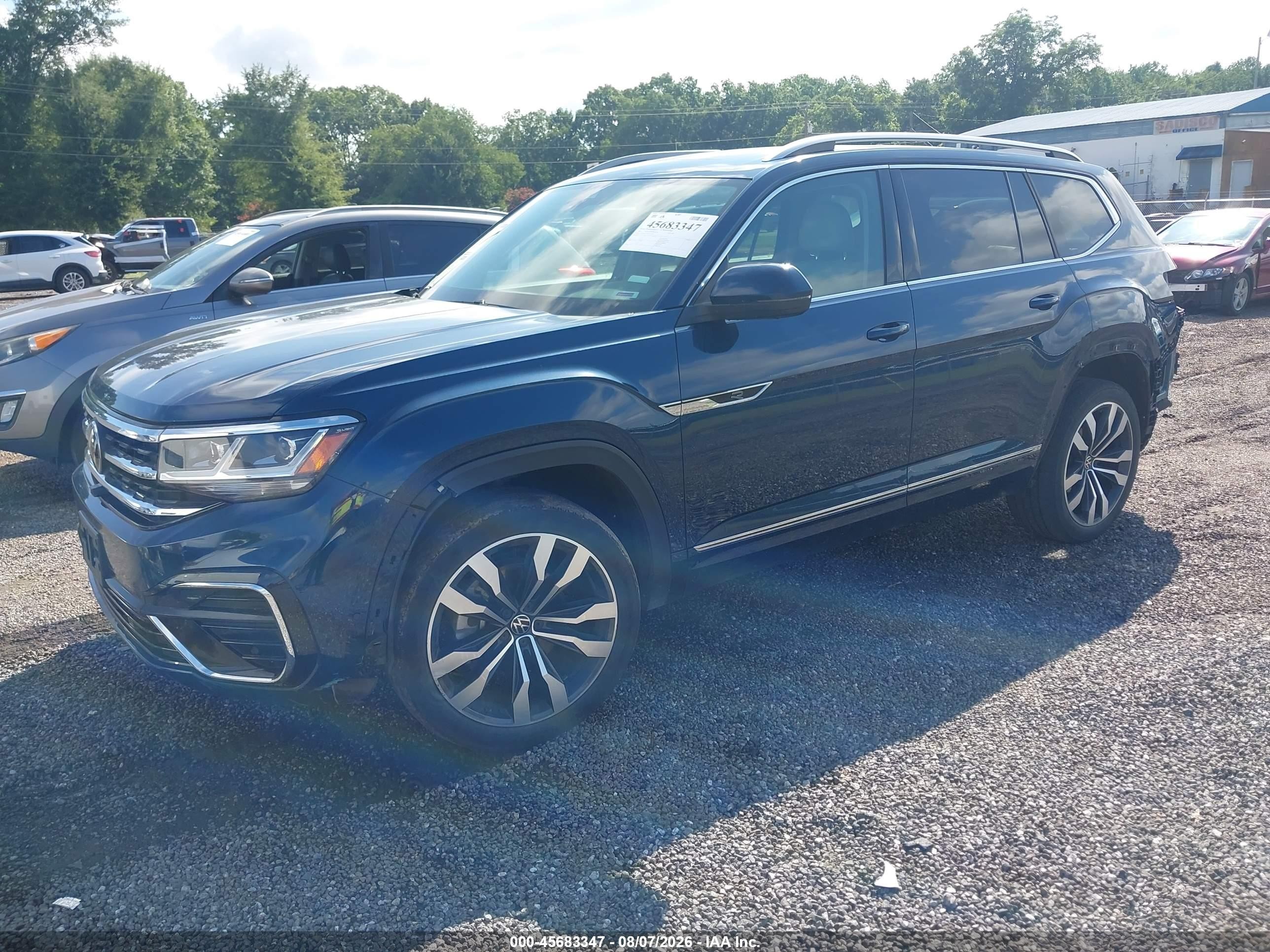 2022 Volkswagen Atlas VIN 1V2FR2CA1NC521054 IAAI salvage auction — Rear End, Salvage (South Carolina), sold $10,575 on 2026-09-09 (photo 2)