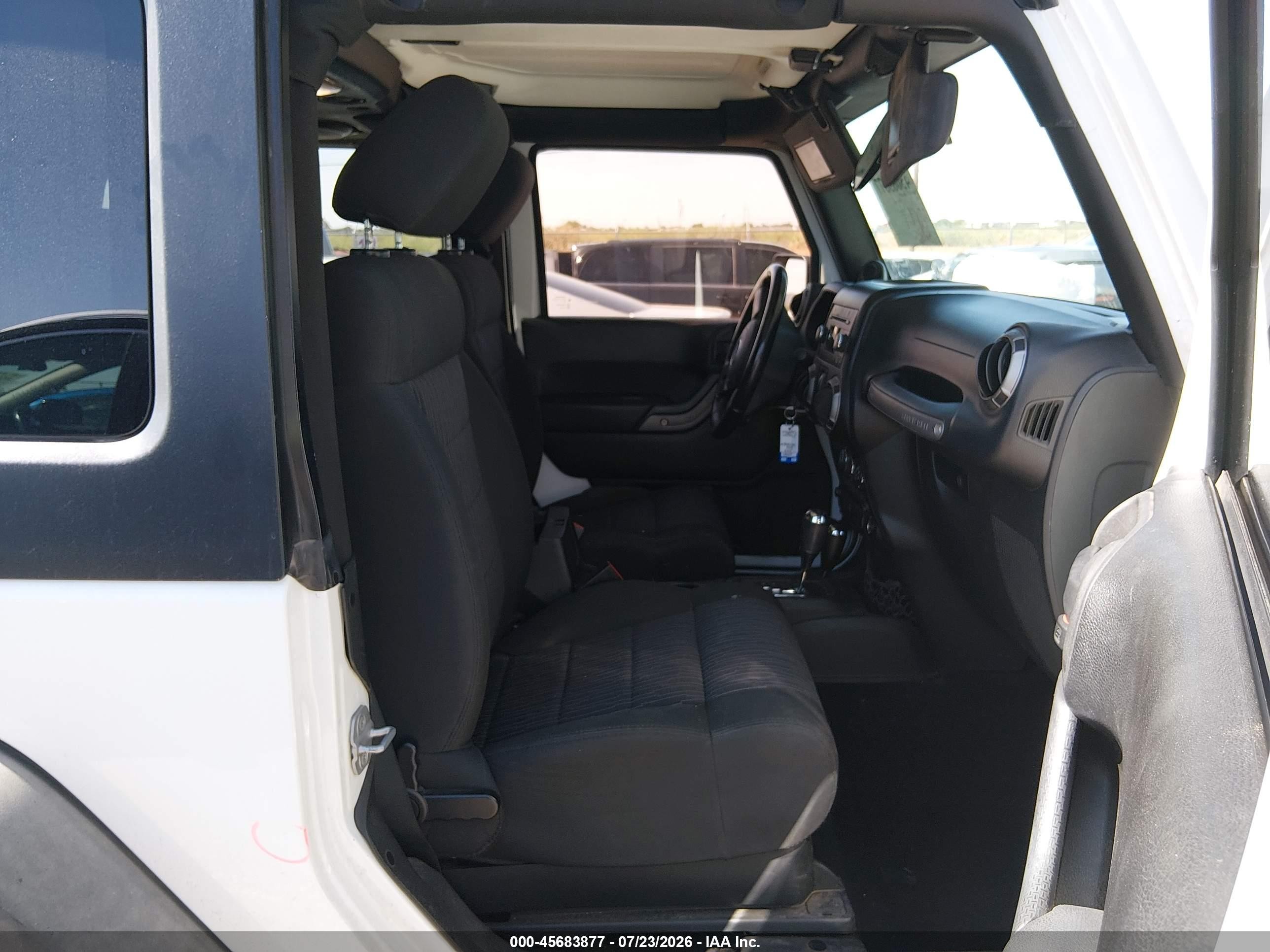 2012 Jeep Wrangler / VIN 1C4AJWAG1CL235025 IAAI salvage auction — Unknown, Original (Texas), sold $5,125 on 2026-09-14 (photo 5)