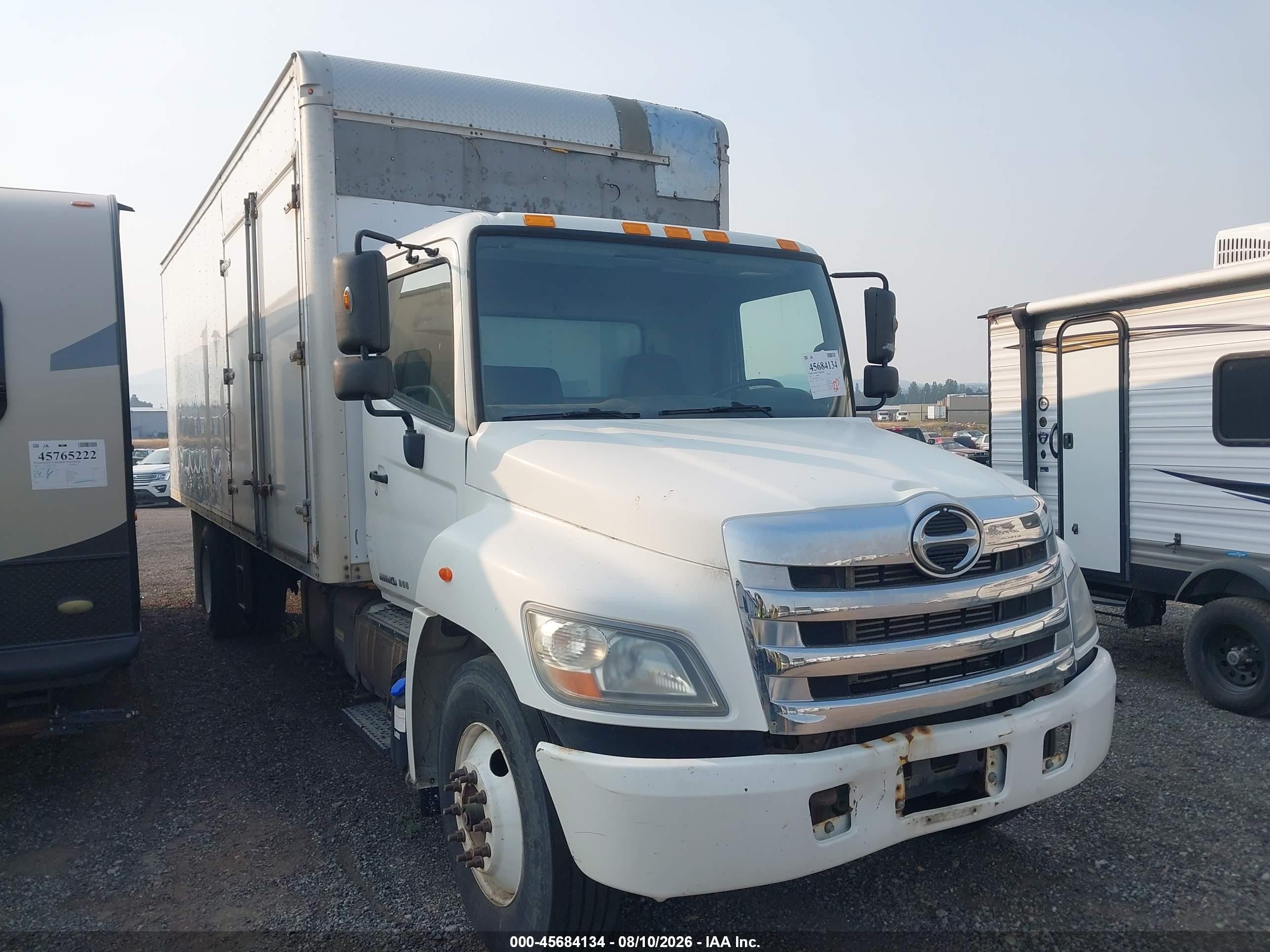 2013 Hino 258/268 VIN 5PVNE8JVXD4S53177 IAAI salvage auction — Front End, Clear (Washington), sold $3,000 on 2026-09-11 (photo 1)