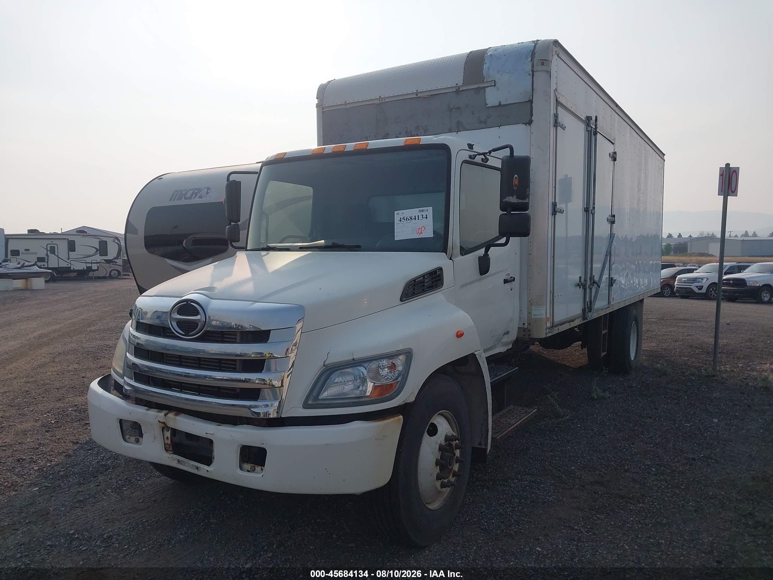 2013 Hino 258/268 VIN 5PVNE8JVXD4S53177 IAAI salvage auction — Front End, Clear (Washington), sold $3,000 on 2026-09-11 (photo 2)