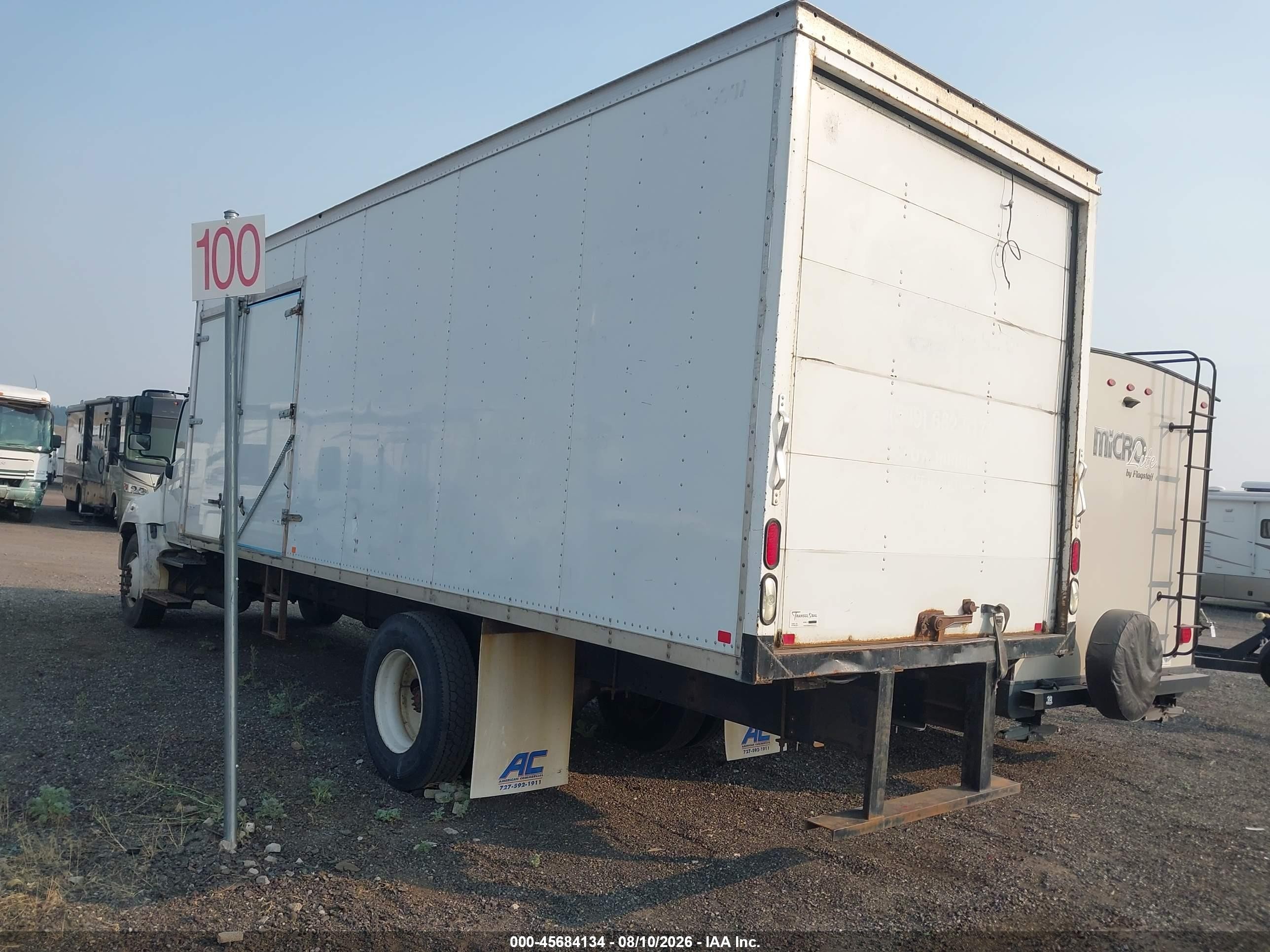 2013 Hino 258/268 VIN 5PVNE8JVXD4S53177 IAAI salvage auction — Front End, Clear (Washington), sold $3,000 on 2026-09-11 (photo 3)
