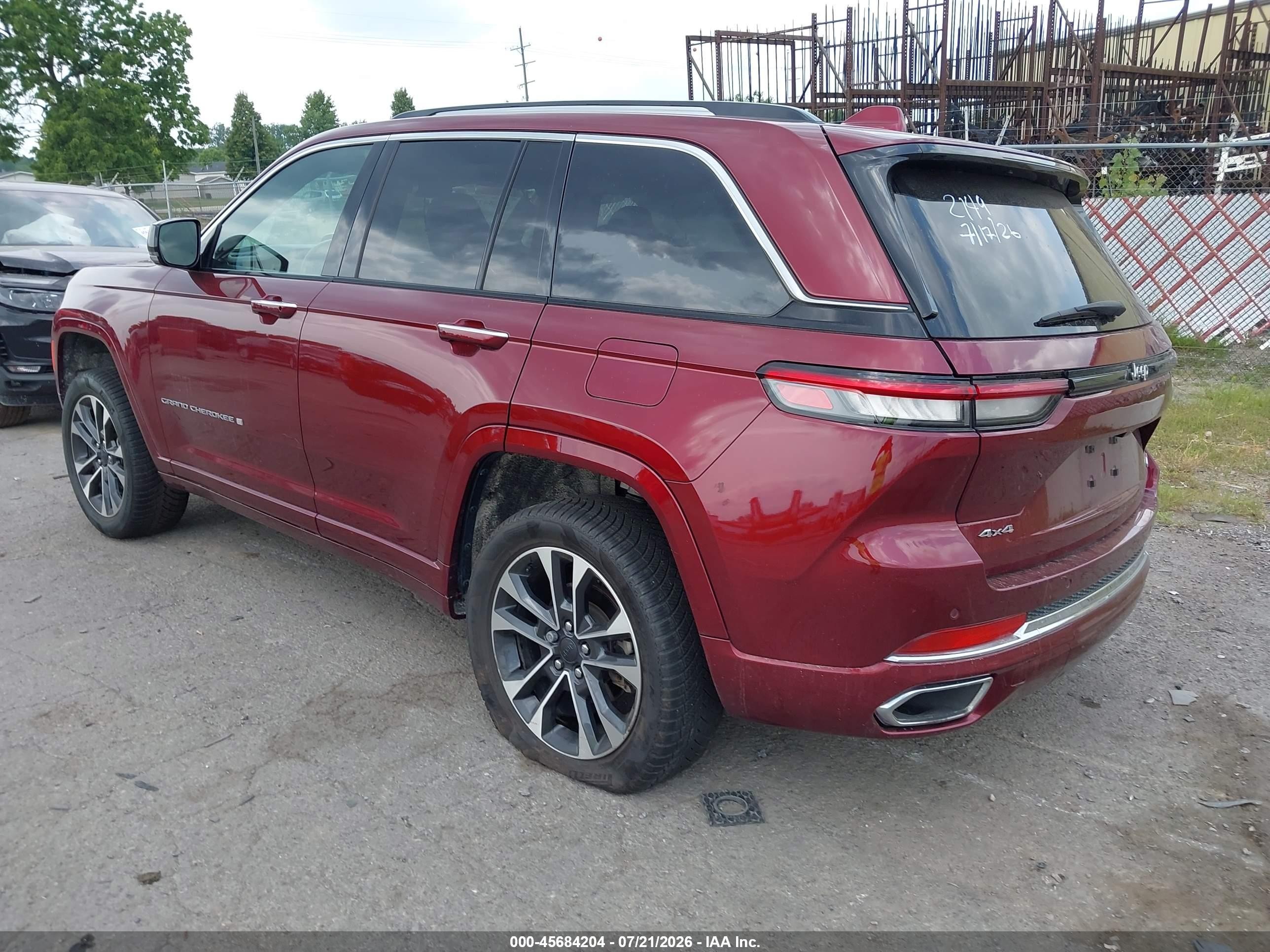 2022 Jeep Grand Cherokee VIN 1C4RJHDG4N8622149 IAAI salvage auction — Rear End, Scrap (Michigan), sold $7,700 on 2026-09-19 (photo 3)