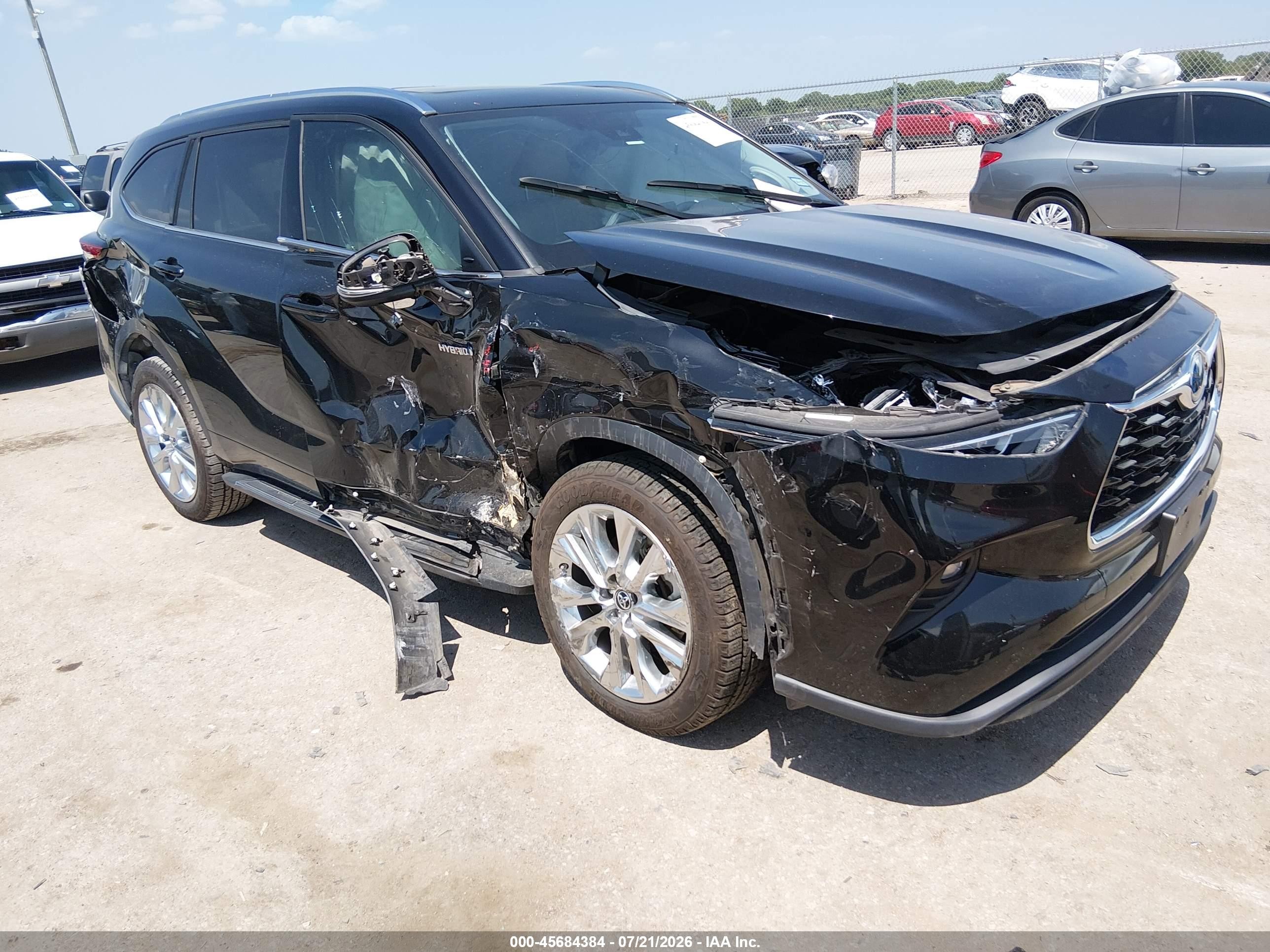 2021 Toyota Highlander Hybrid VIN 5TDYARAH2MS505467 — IAAI salvage auction photo
