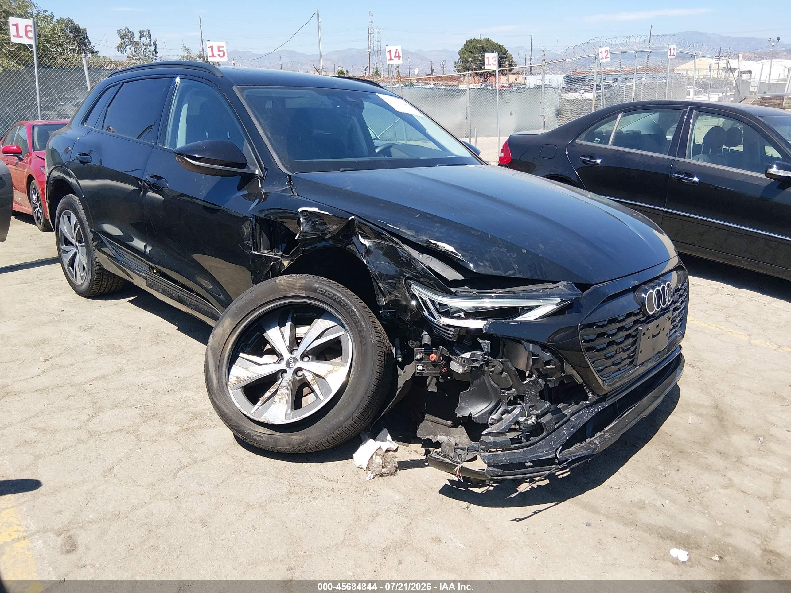 2024 Audi Q8 VIN WA14AAGE6RB036650 — IAAI salvage auction photo