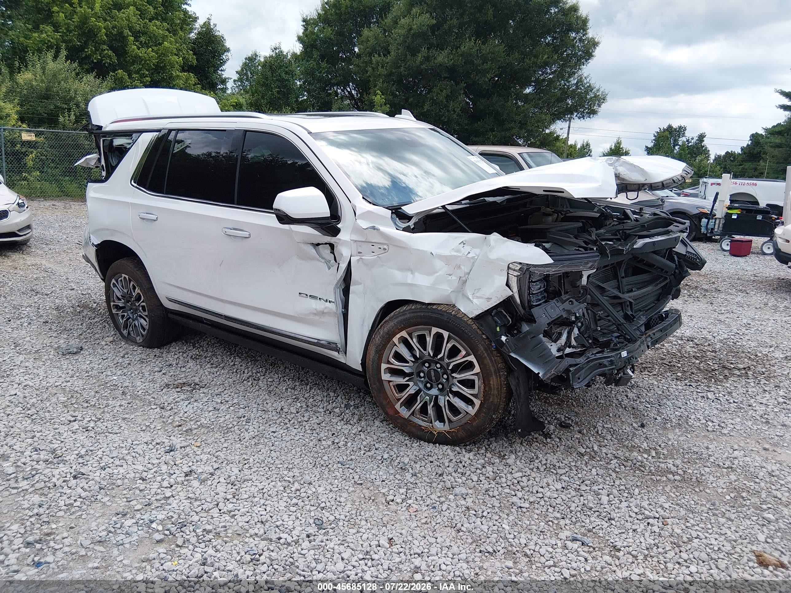 2024 GMC Yukon VIN 1GKS2EKL2RR182949 — IAAI salvage auction photo