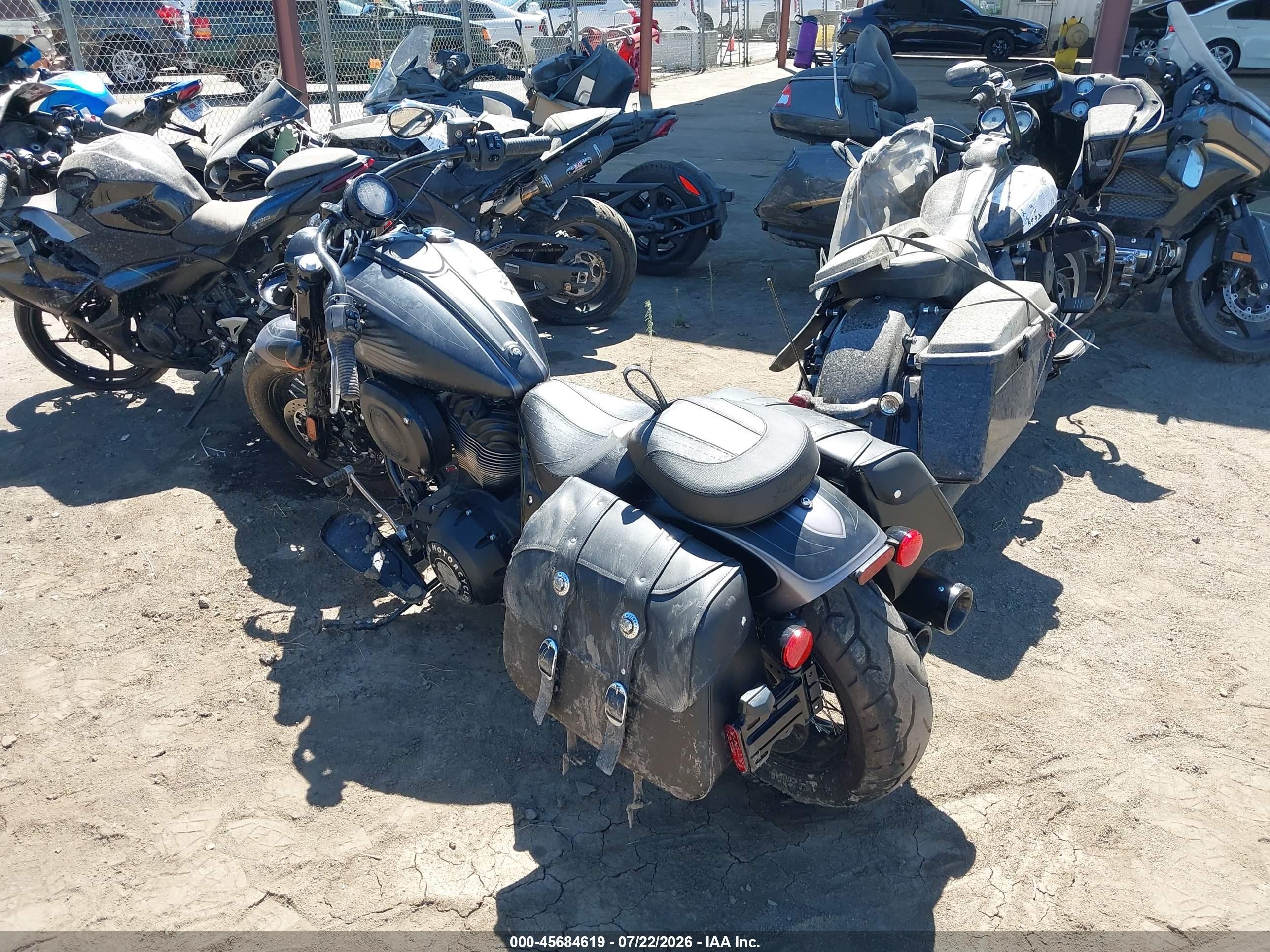 2022 Indian Motorcycle Co. Super Chief VIN 56KDBBAG9N3004874 IAAI salvage auction — Front End, Salvage (California), sold $2,575 on 2026-09-22 (photo 3)