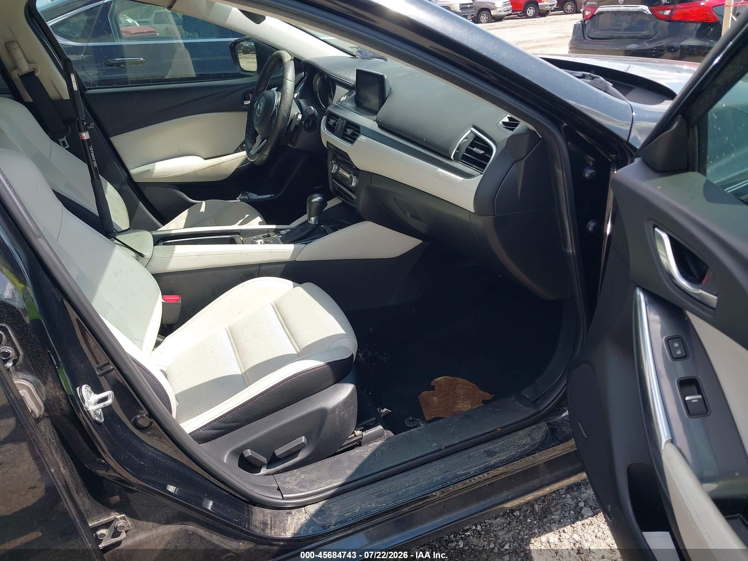 2017 Mazda 6 VIN JM1GL1W58H1104546 IAAI salvage auction — Water/Flood, Salvage (Illinois), sold $2,000 on 2026-09-08 (photo 5)