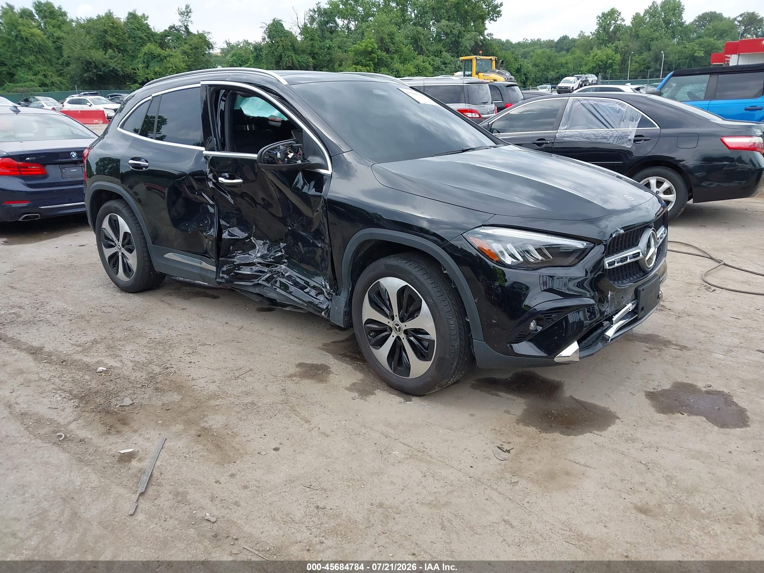 2026 Mercedes-Benz GLA-Class VIN W1N4N4HB4TJ787736 — IAAI salvage auction photo