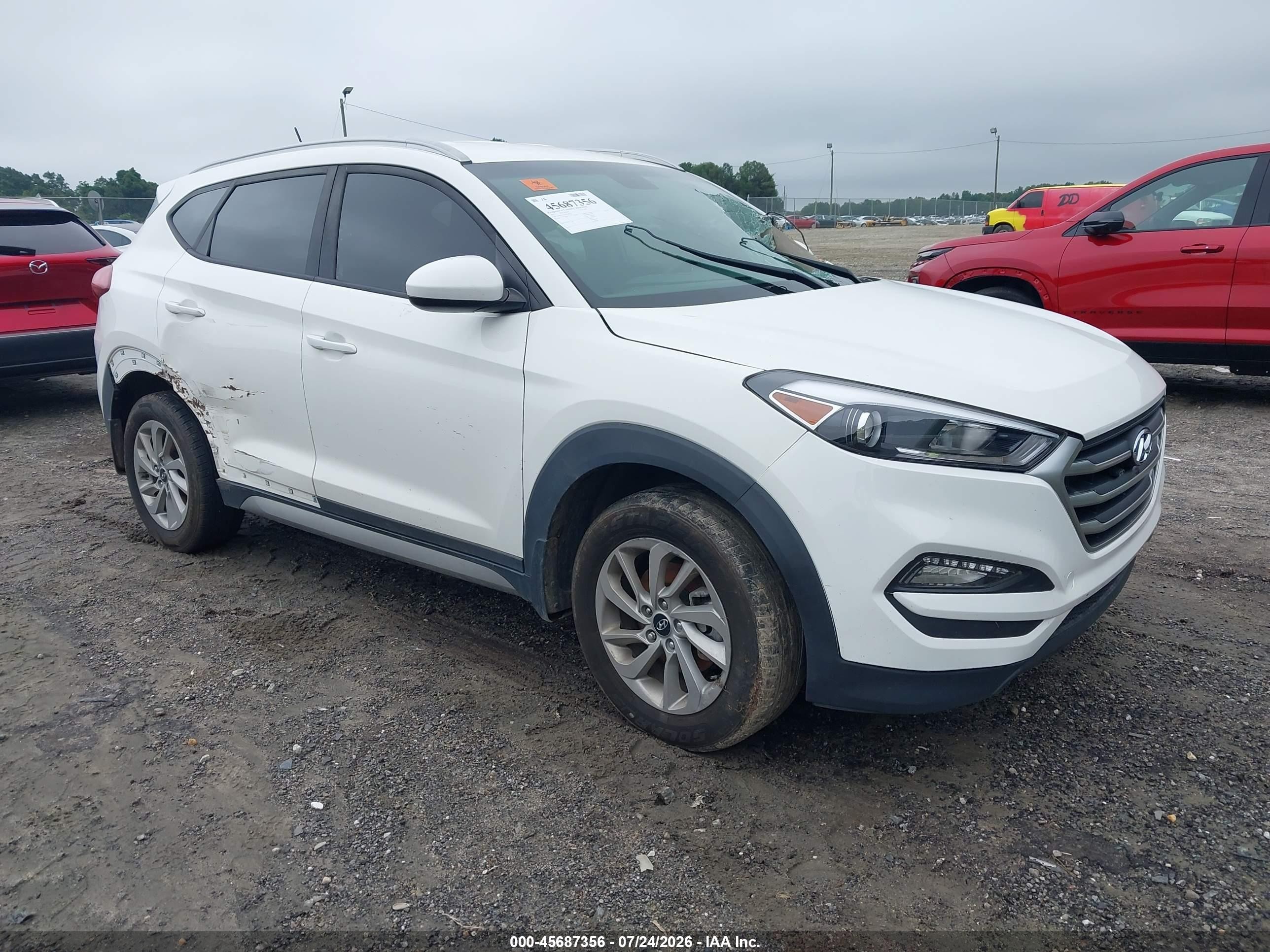 2017 Hyundai Tucson VIN KM8J3CA43HU386573 IAAI salvage auction — Side, Salvage (Georgia), sold $1,950 on 2026-09-08 (photo 1)