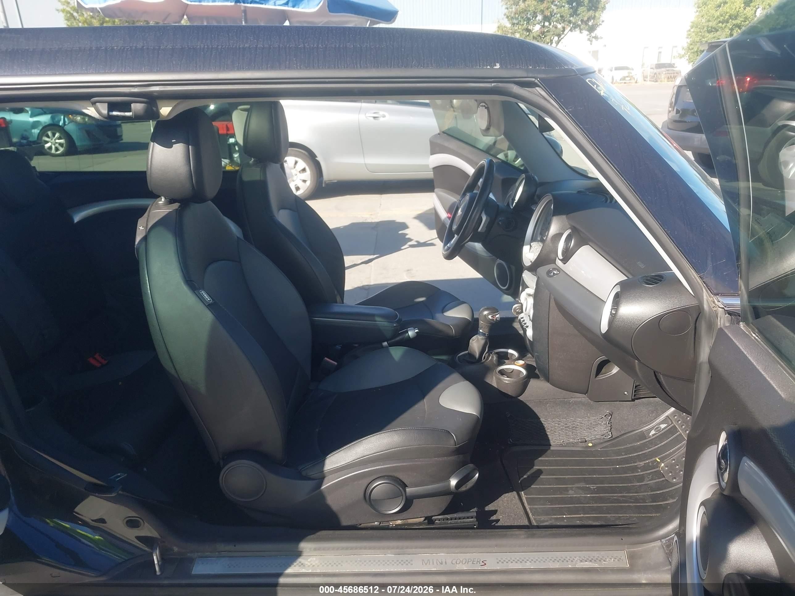 2009 Mini Cooper VIN WMWMM33599TP90745 IAAI salvage auction — Front End, Salvage (California), sold $300 on 2026-09-10 (photo 5)