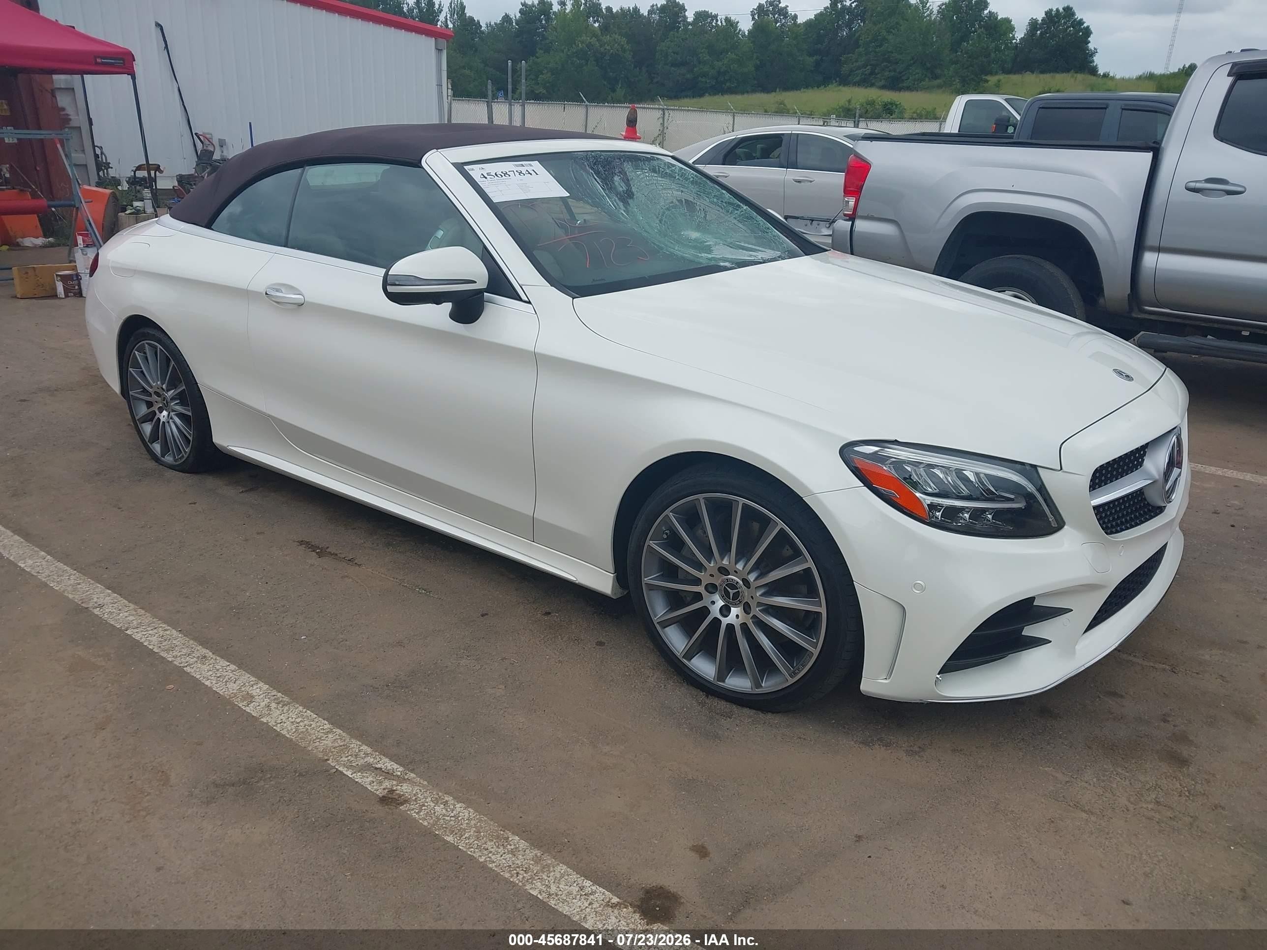 2019 Mercedes-Benz C-Class VIN WDDWK8DB8KF857218 — IAAI salvage auction photo