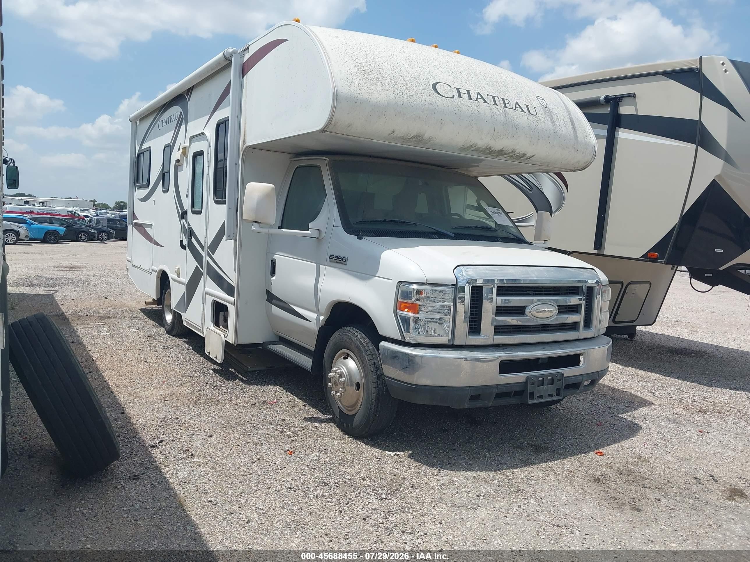2014 Ford E-350 VIN 1FDWE3FSXEDA26428 — IAAI salvage auction photo