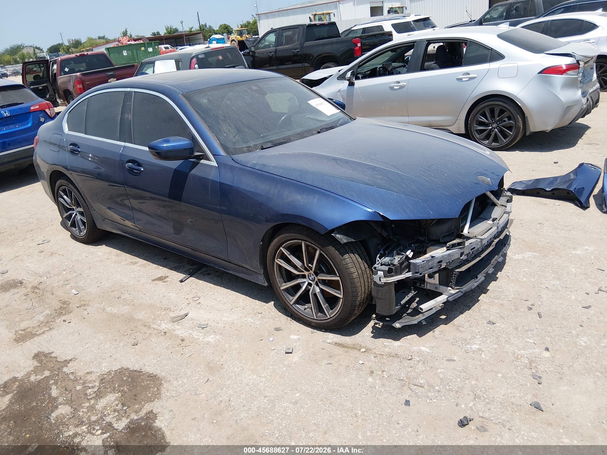 2021 BMW 3 Series VIN 3MW5R1J06M8B49649 — IAAI salvage auction photo