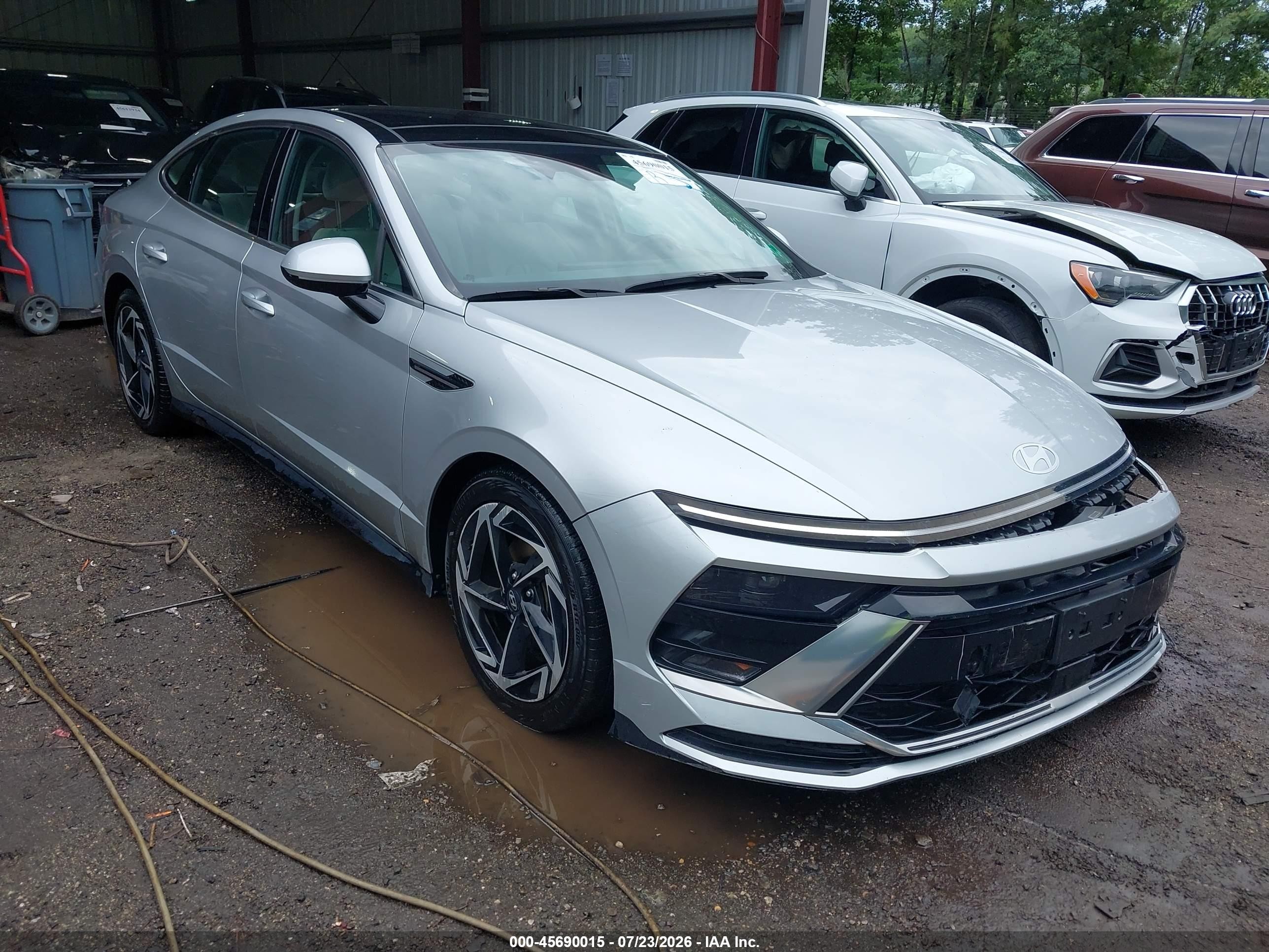2025 Hyundai Sonata VIN KMHL14JA8SA431607 — IAAI salvage auction photo