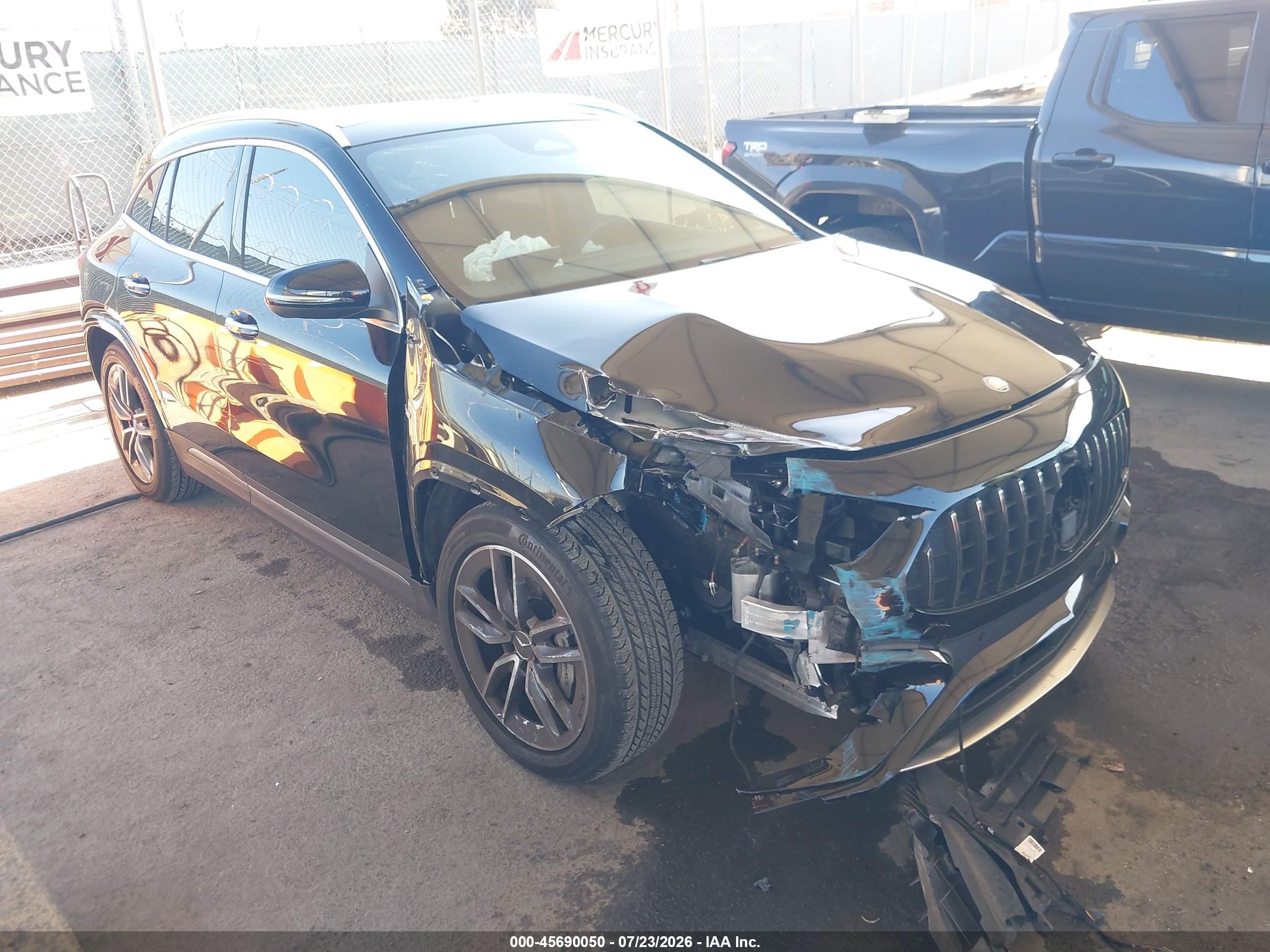 2025 Mercedes-Benz GLA-Class VIN W1N4N5BB6SJ697291 — IAAI salvage auction photo