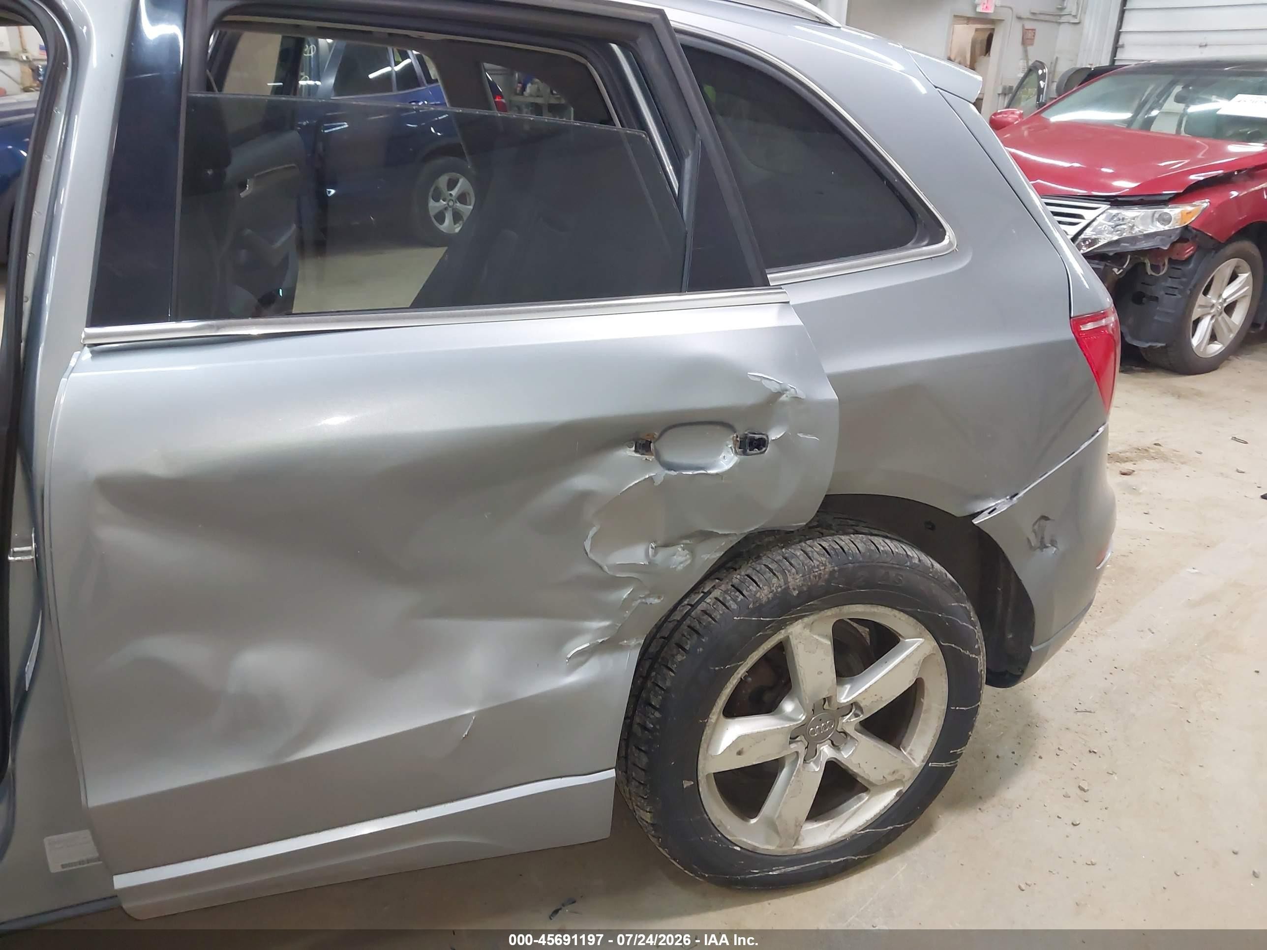 2009 Audi Q5 VIN WA1KK78R79A048367 IAAI salvage auction — Side, Salvage (Pennsylvania), sold $400 on 2026-09-19 (photo 6)