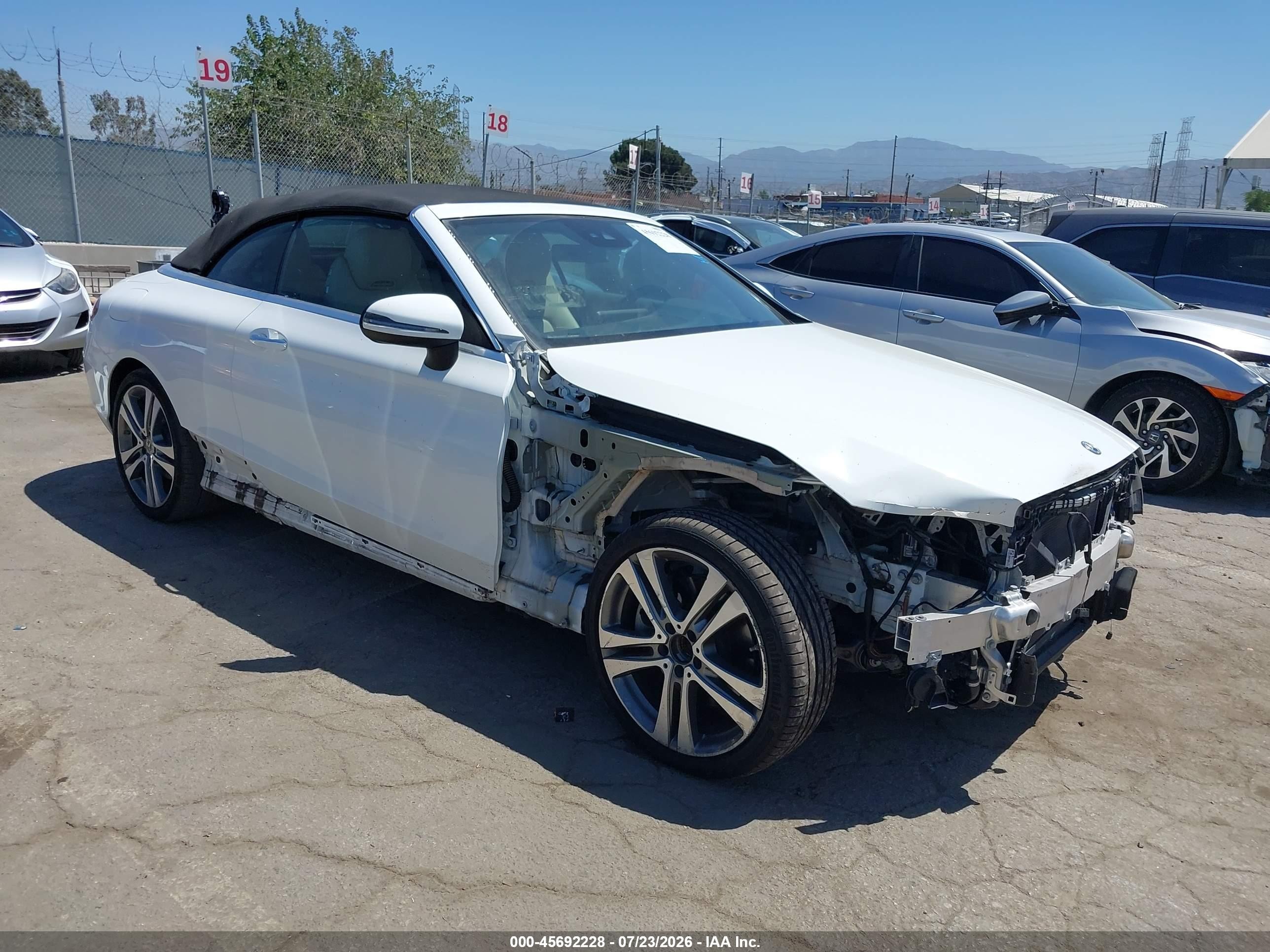 2019 Mercedes-Benz C-Class VIN WDDWK8DB8KF859776 — IAAI salvage auction photo