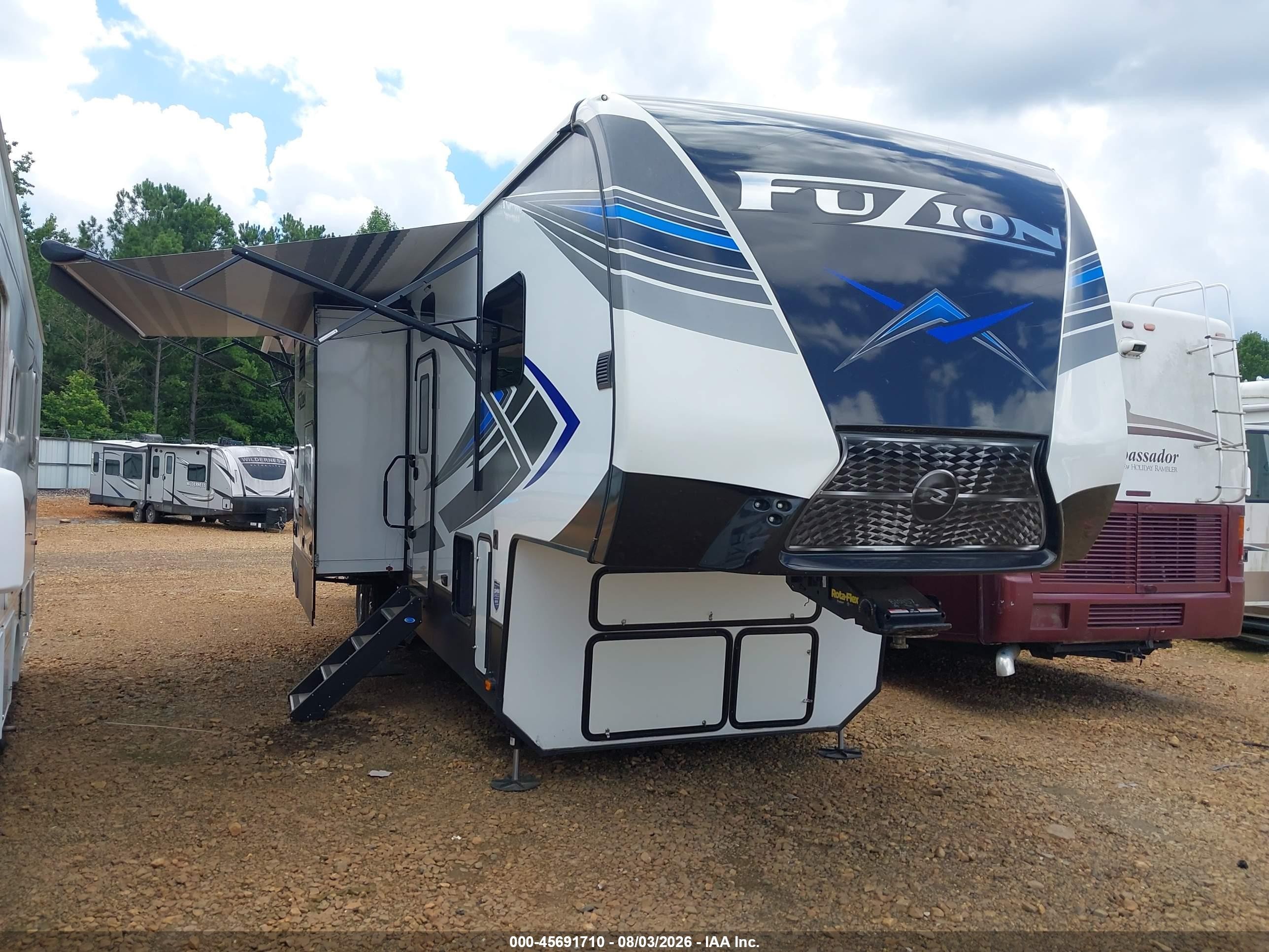2021 Keystone Rv Fuzion VIN 4YDF37927MF810157 IAAI salvage auction — Rear End, Clear (Georgia), sold $20,550 on 2026-09-30 (photo 1)