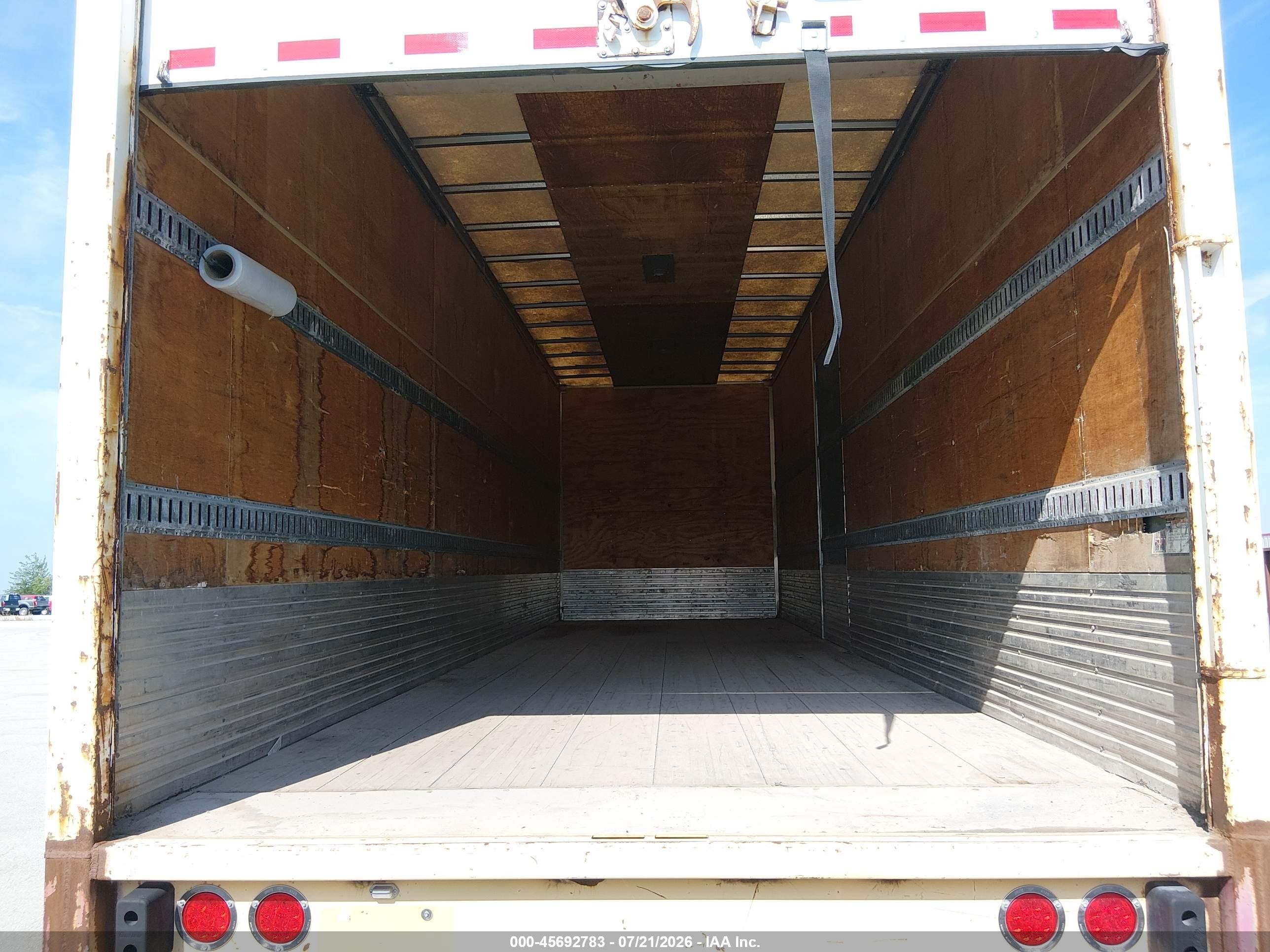2007 Great Dane Trailers 7311la VIN 1GRAA60147B706468 IAAI salvage auction — Normal Wear, Sf97 (Iowa), sold $50 on 2026-09-16 (photo 8)