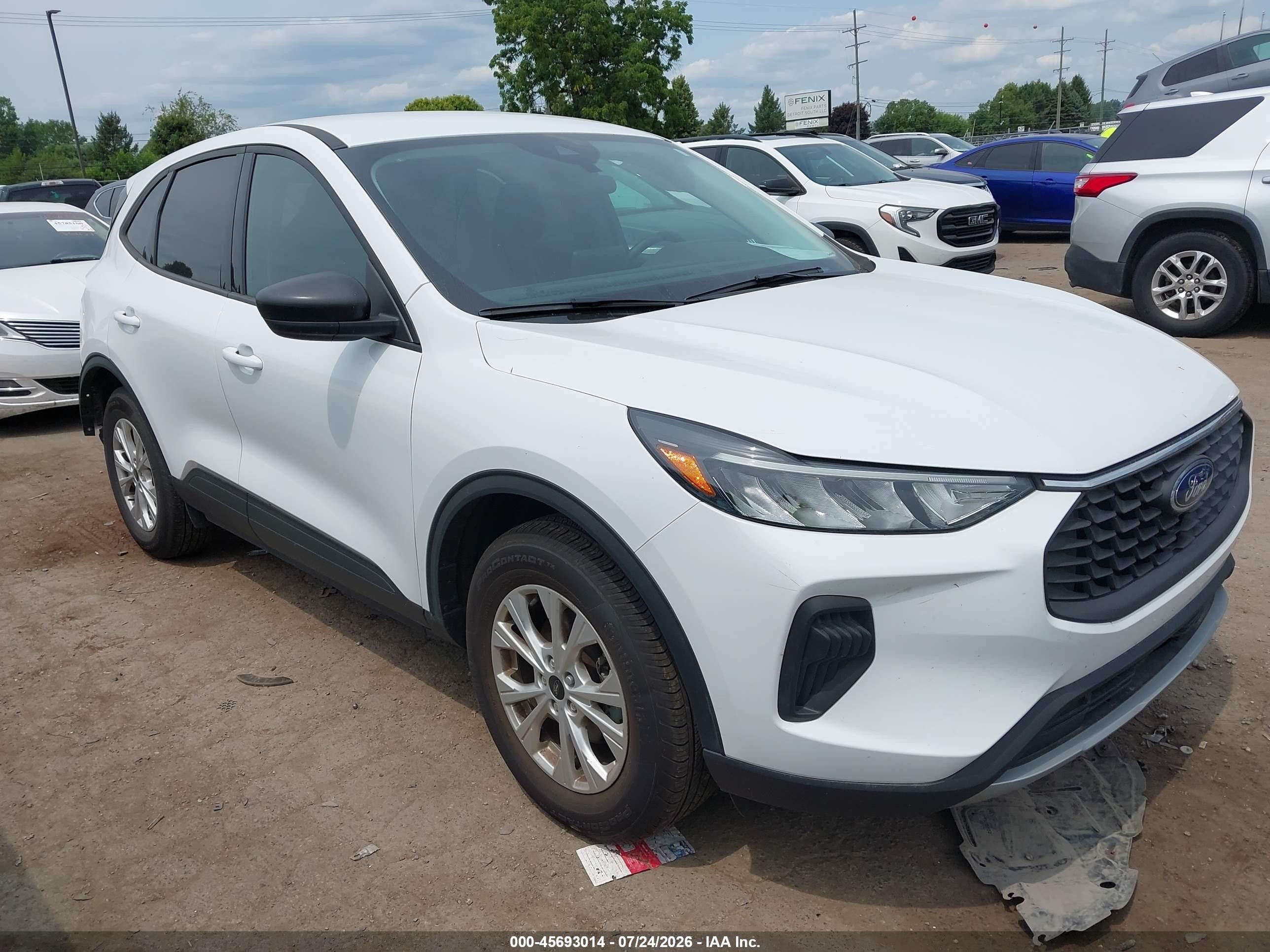 2025 Ford Escape VIN 1FMCU9GN3SUA19897 — IAAI salvage auction photo