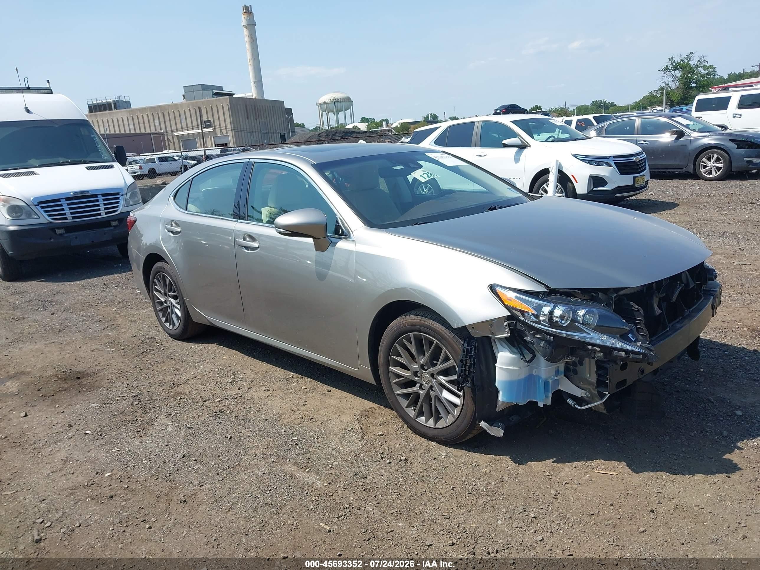 2018 Lexus ES 350 VIN 58ABK1GG6JU111257 IAAI salvage auction — Front End, Salvage (Idaho), sold $11,100 on 2026-09-11 (photo 1)