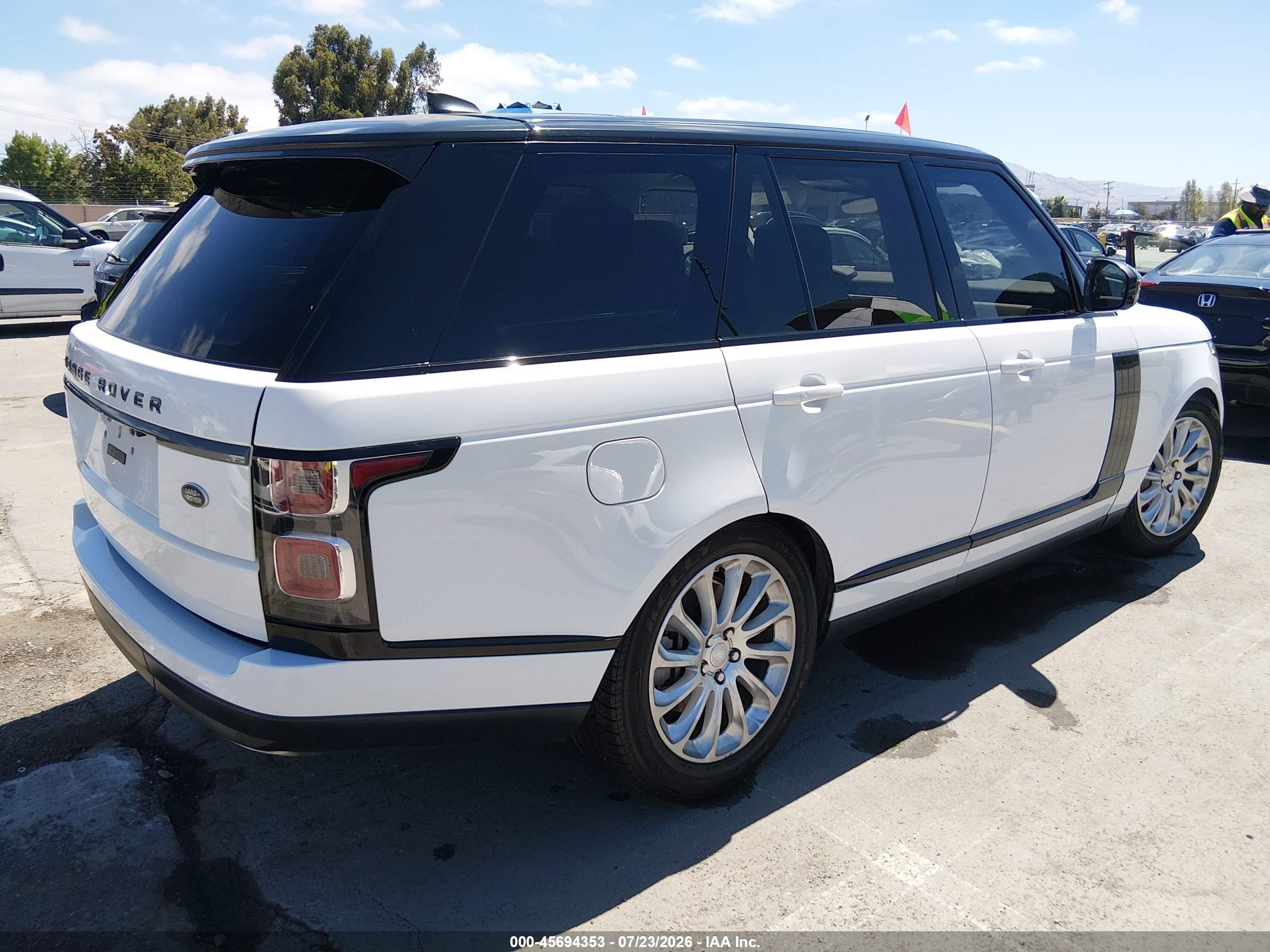 2019 Land rover RANGE ROVER VIN SALGR2RV3KA540091 IAAI salvage auction — Undercarriage, Salvage (California), sold $9,200 on 2026-09-08 (photo 4)