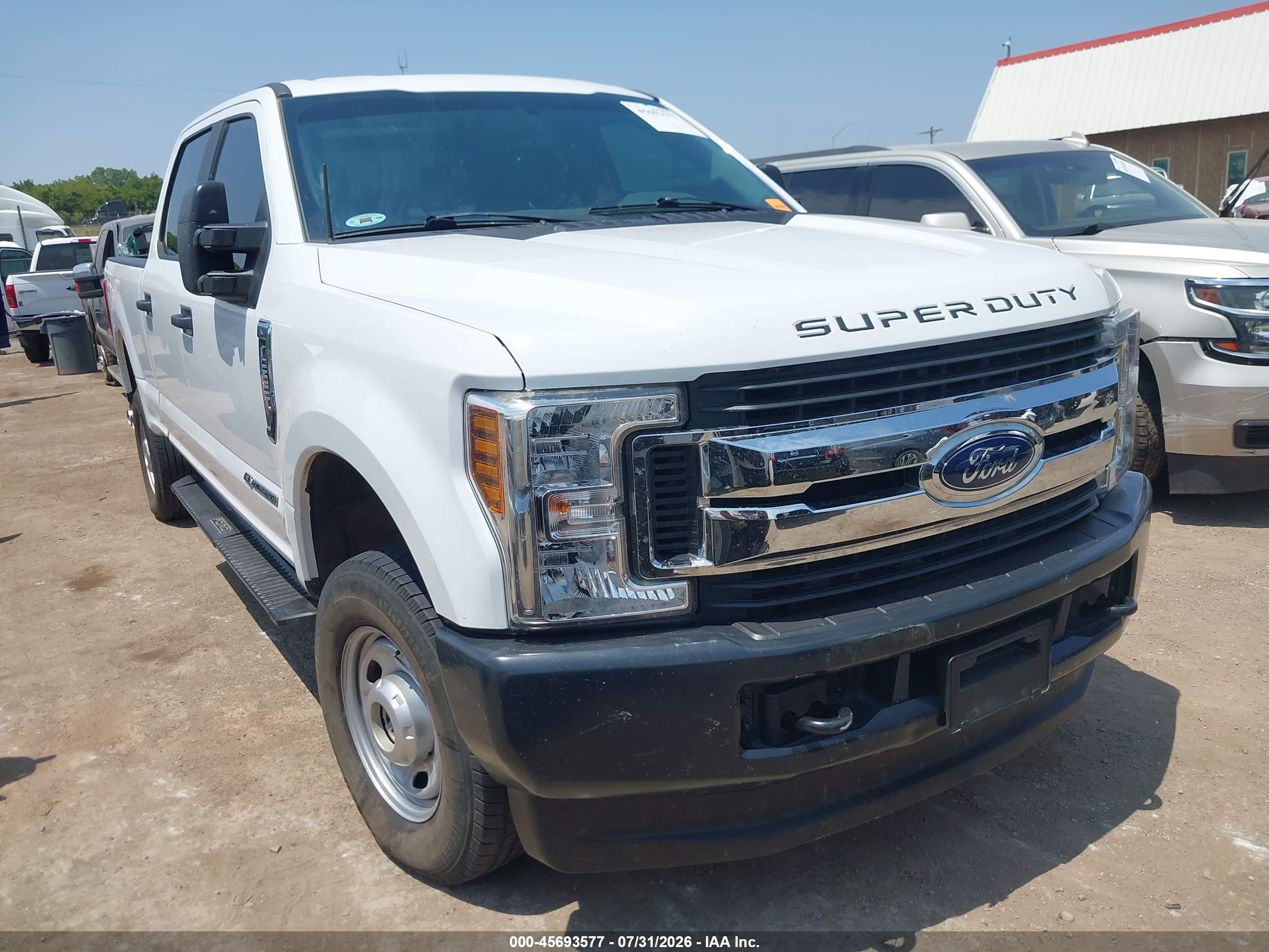 2018 Ford F-250 VIN 1FT7W2BT1JEB27294 — IAAI salvage auction photo