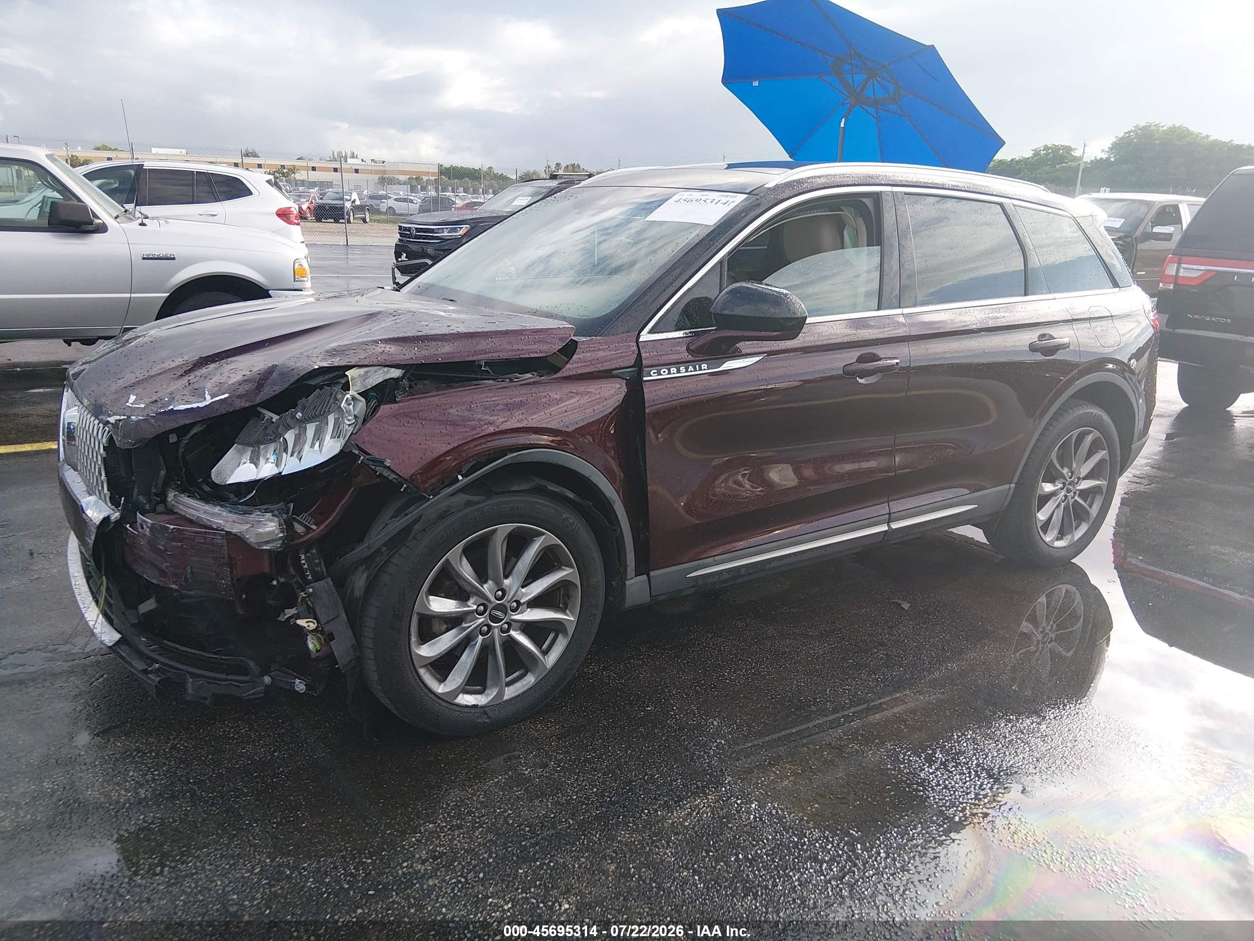 2020 Lincoln Corsair VIN 5LMCJ1C9XLUL07594 IAAI salvage auction — Unknown, Certificate Of Destruction (Florida), sold $2,050 on 2026-08-27 (photo 2)