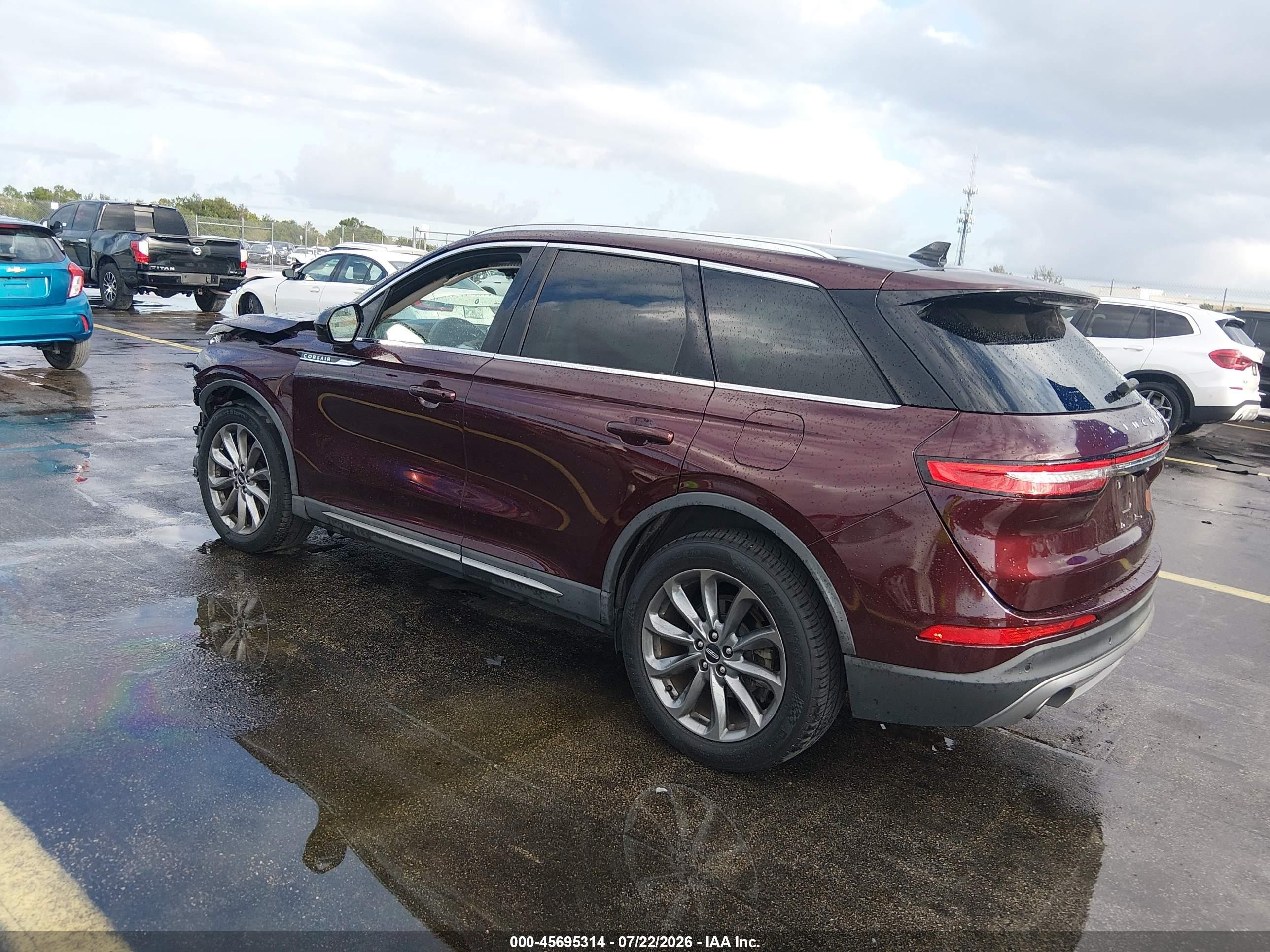 2020 Lincoln Corsair VIN 5LMCJ1C9XLUL07594 IAAI salvage auction — Unknown, Certificate Of Destruction (Florida), sold $2,050 on 2026-08-27 (photo 3)