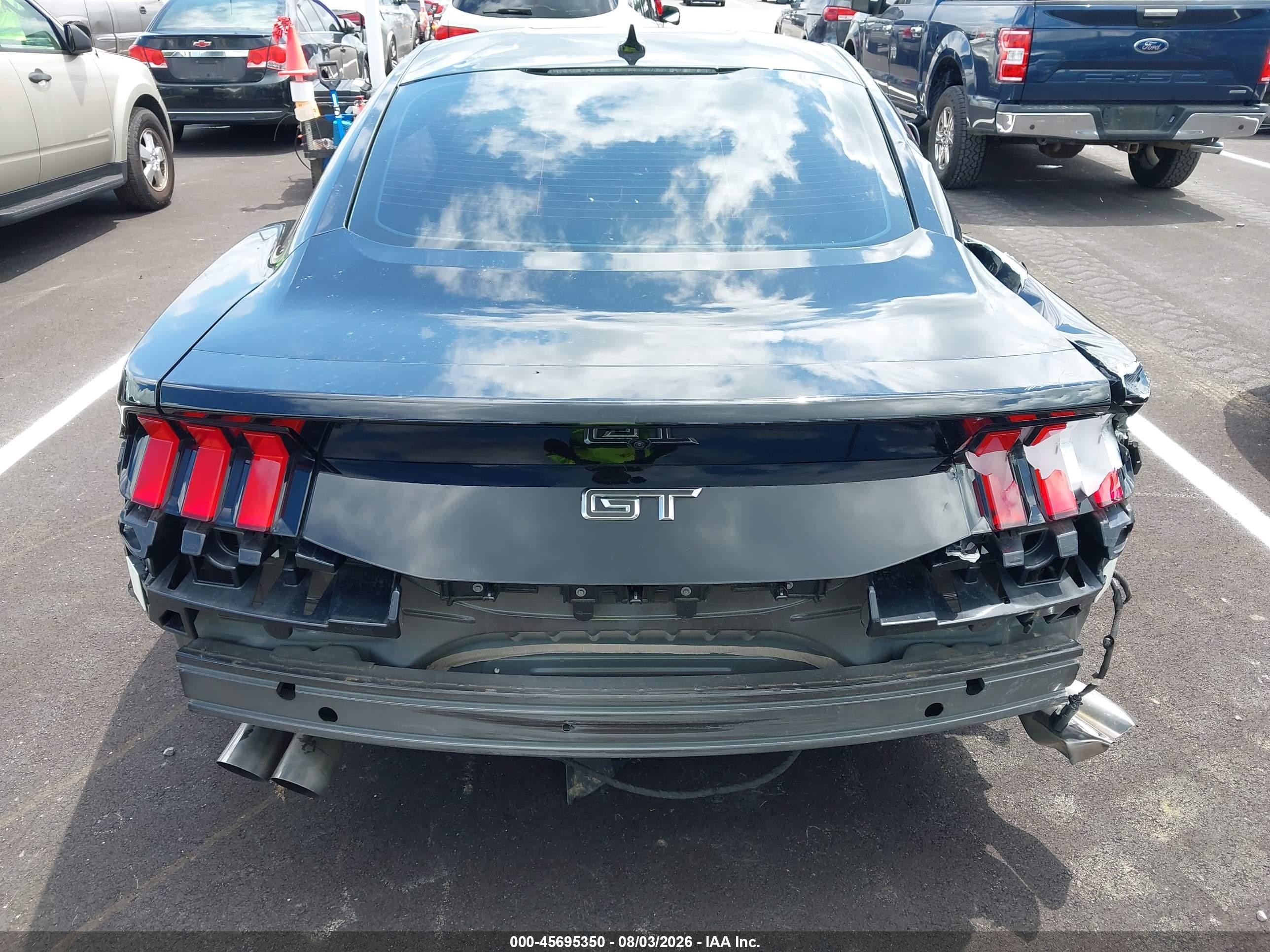 2024 Ford Mustang VIN 1FA6P8CF8R5424312 IAAI salvage auction — Side, Clear (Tennessee), sold $11,600 on 2026-09-25 (photo 6)