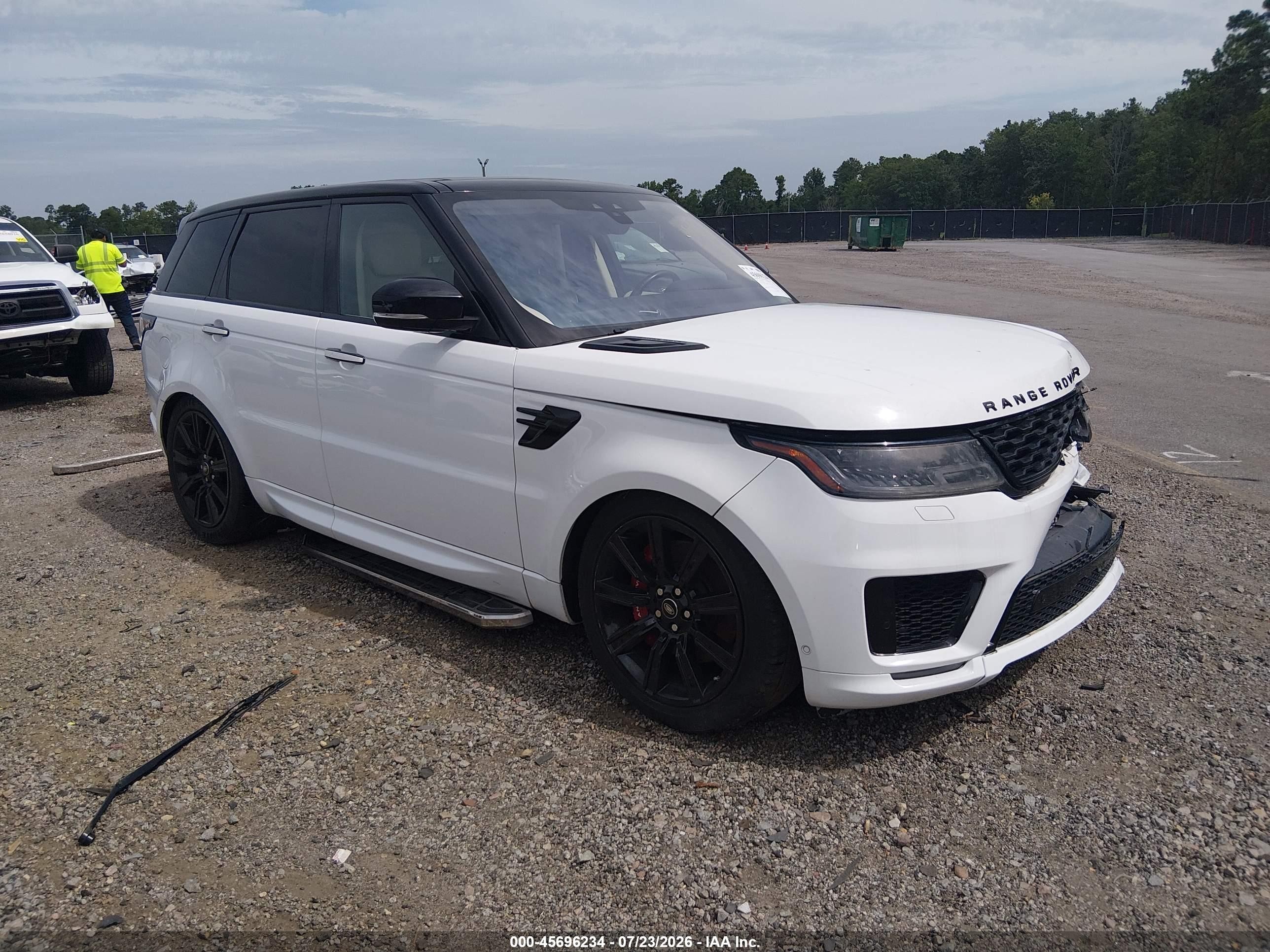 2018 Land Rover Range Rover Sport VIN SALWV2SV5JA404982 — IAAI salvage auction photo
