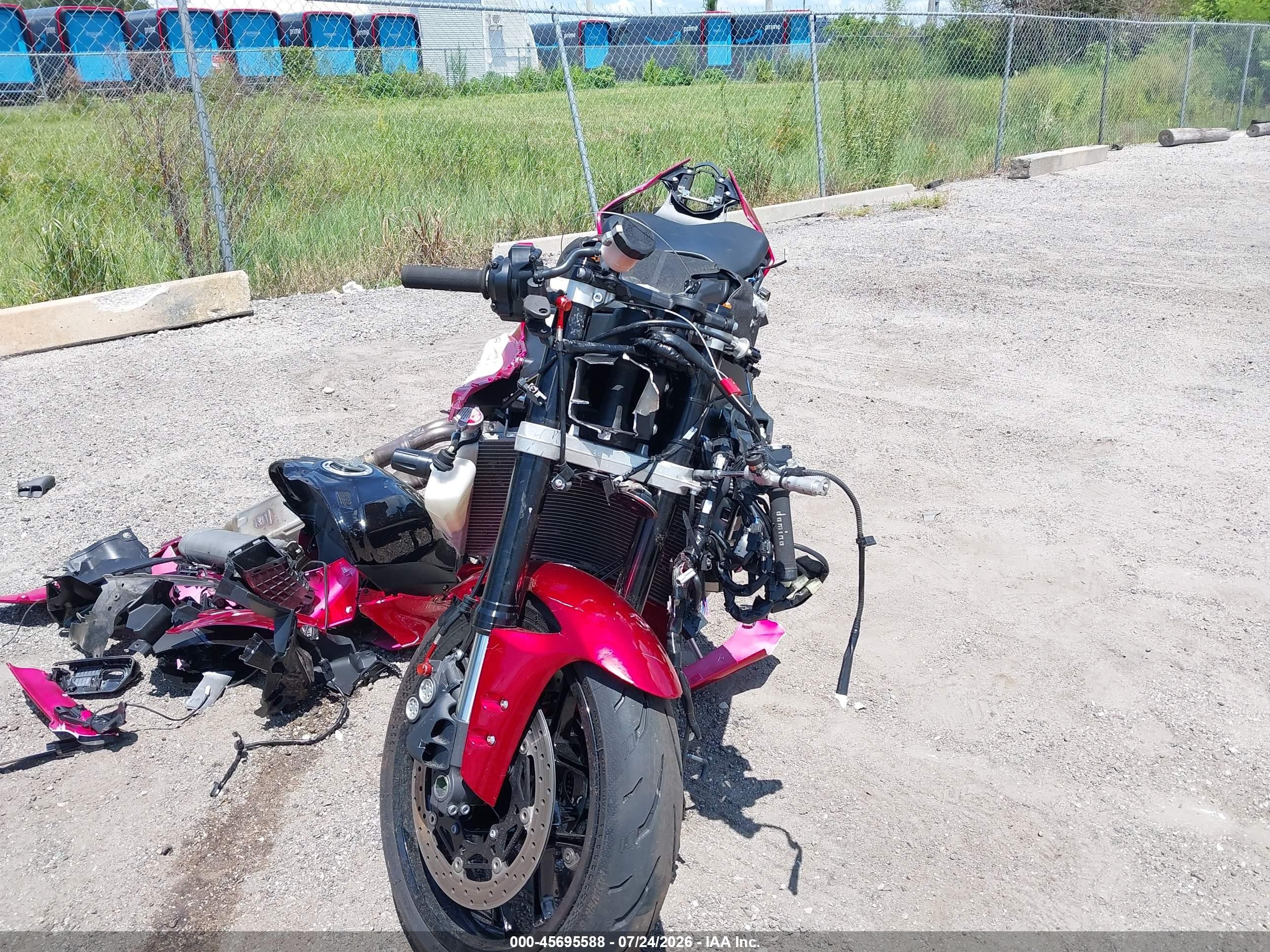 2024 Yamaha Yzf VIN JYARN66E3RA004836 IAAI salvage auction — All Over, Certificate Of Destruction (Florida), sold $3,150 on 2026-09-09 (photo 5)