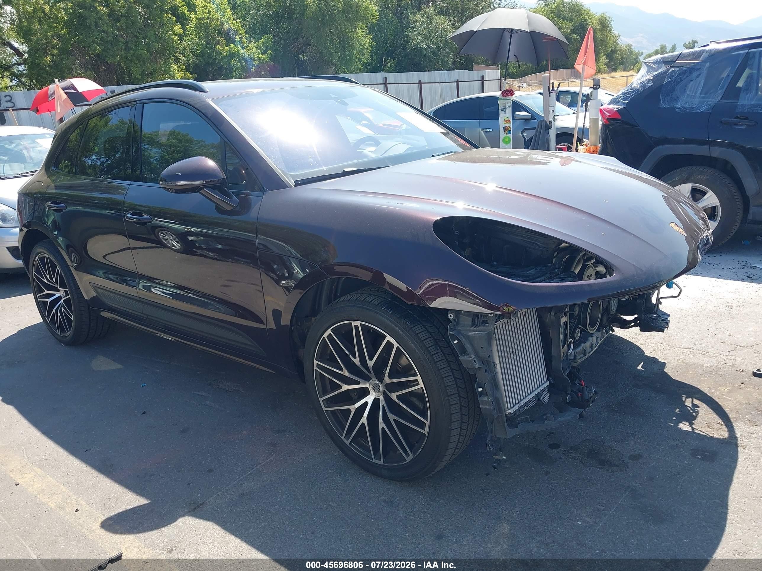 2024 Porsche Macan VIN WP1AG2A57RLB36559 — IAAI salvage auction photo
