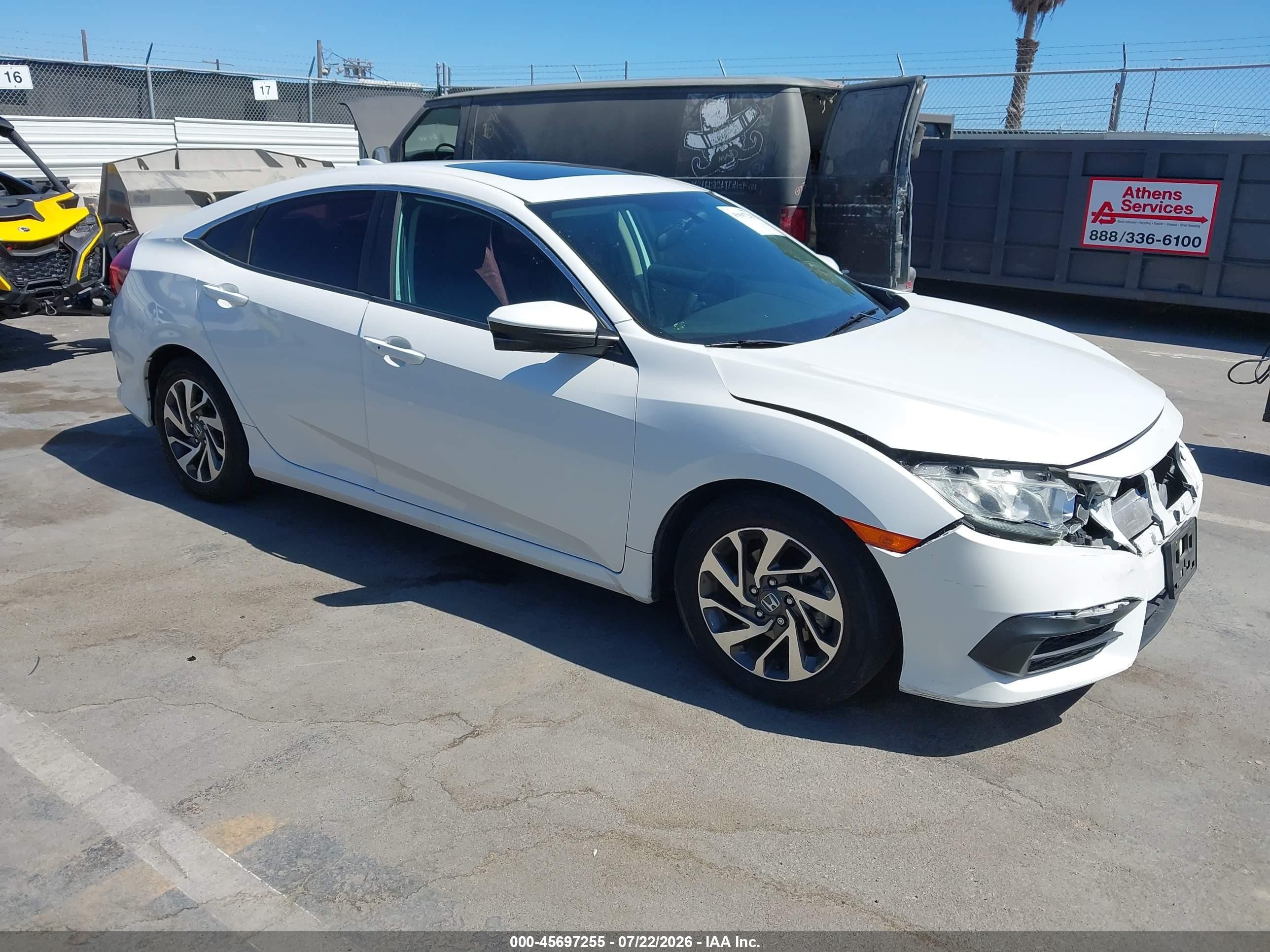 2018 Honda Civic VIN 19XFC2F72JE208309 IAAI salvage auction — Front End, Salvage (California), sold $3,950 on 2026-09-13 (photo 1)