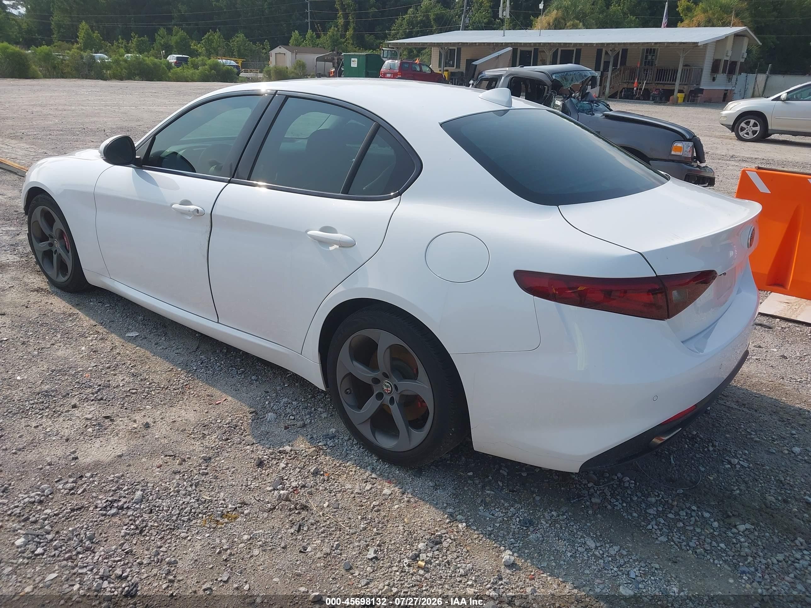 2018 Alfa romeo Giulia VIN ZARFAEBN0J7577039 IAAI salvage auction — Front End, Salvage (North Carolina), sold $2,225 on 2026-09-08 (photo 3)