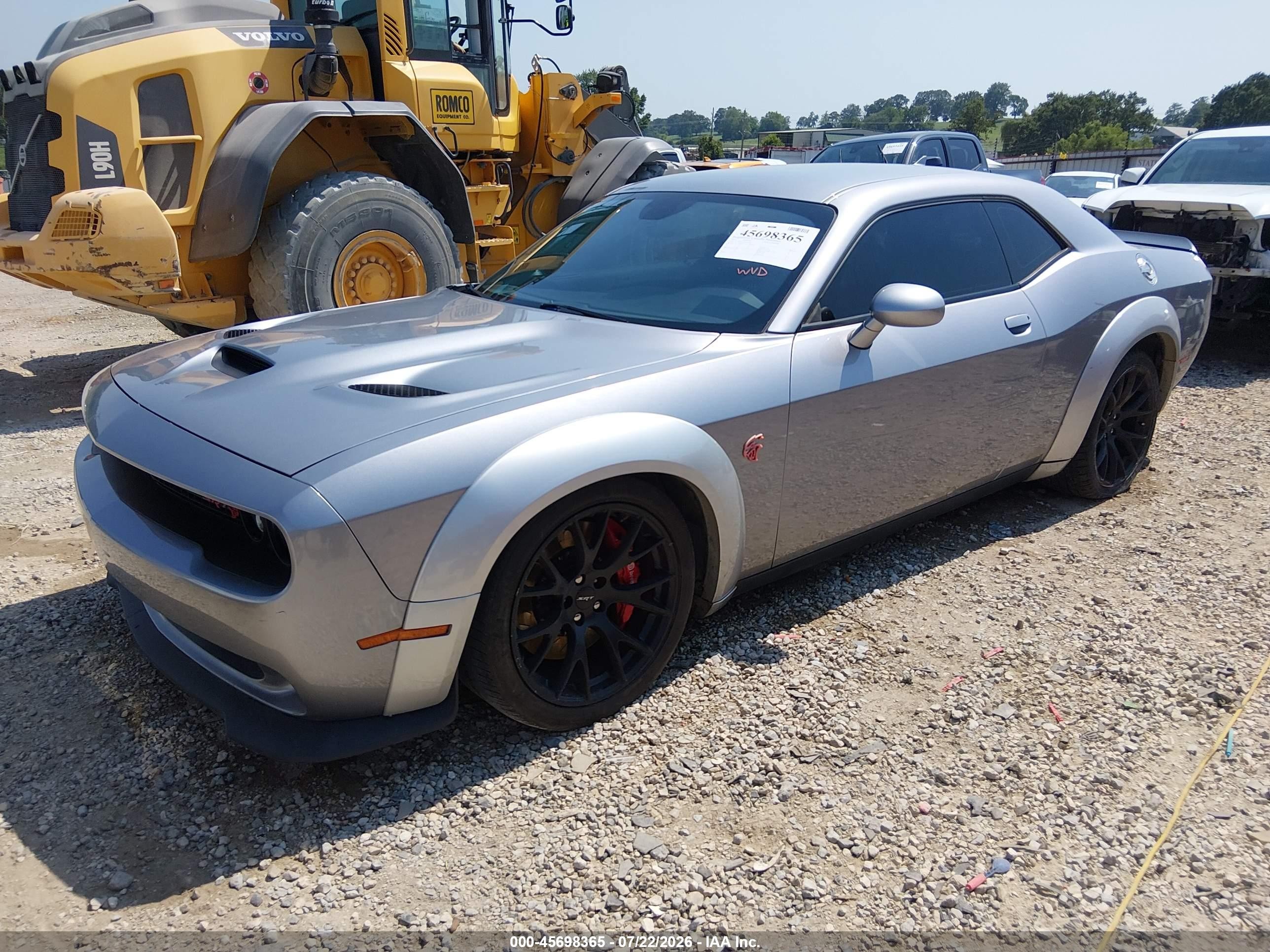 2015 Dodge Challenger VIN 2C3CDZC90FH713750 IAAI salvage auction — Theft, Clear (Arkansas), sold $25,000 on 2026-09-13 (photo 2)