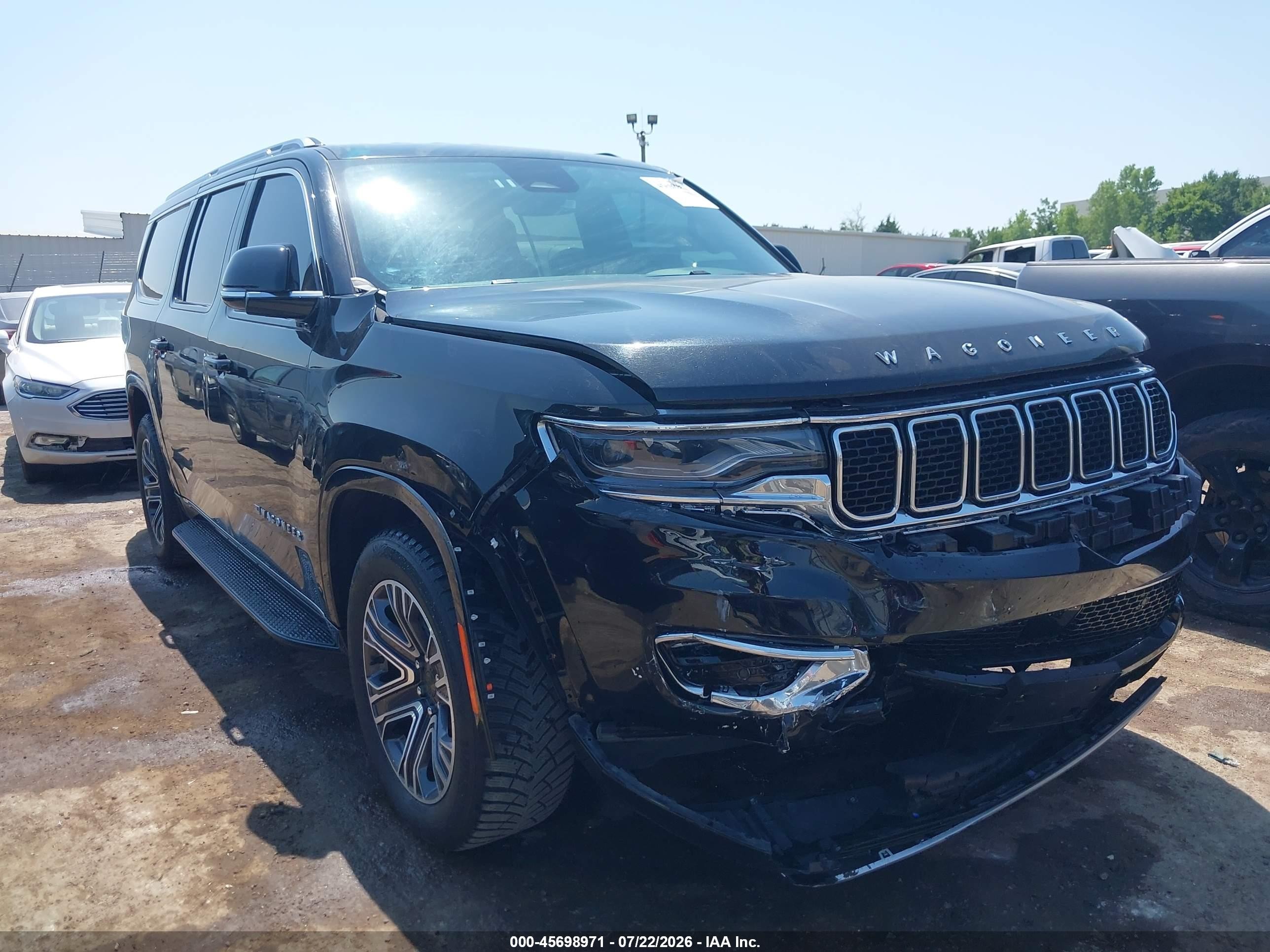 2024 Jeep Wagoneer VIN 1C4SJRBP5RS177679 — IAAI salvage auction photo