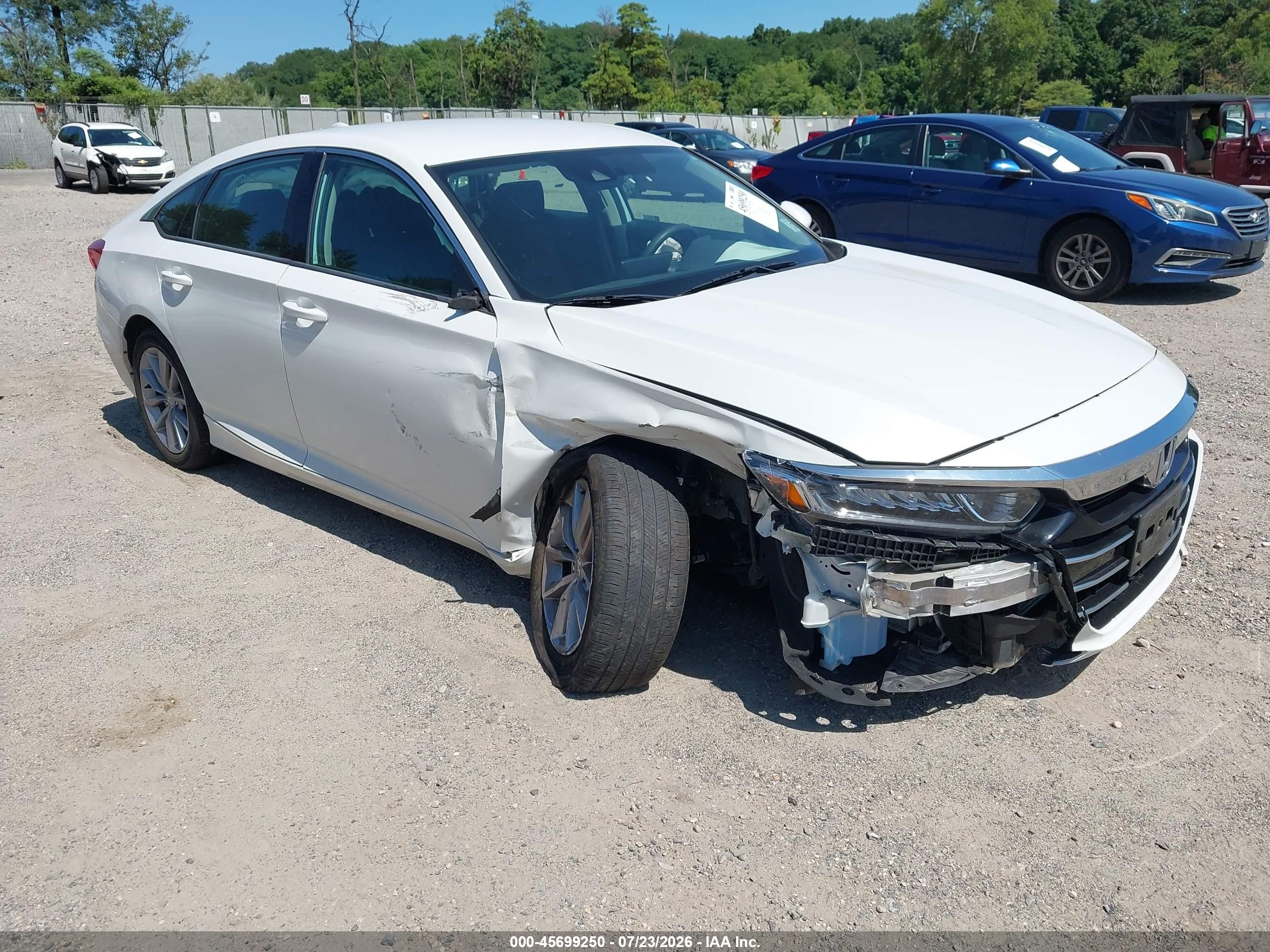 2022 Honda Accord VIN 1HGCV1F17NA025081 — IAAI salvage auction photo