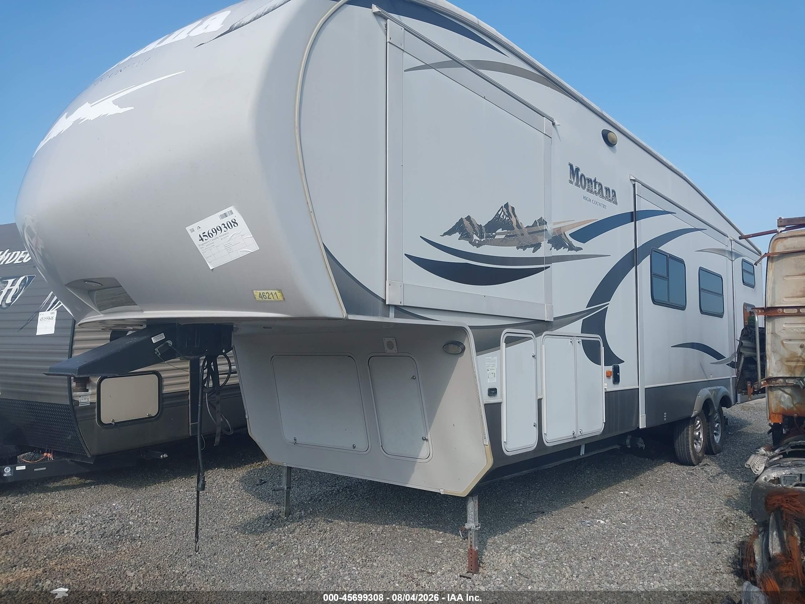 2010 Keystone Montana VIN 4YDF33327AA740086 IAAI salvage auction — Water/Flood, Salvage (Illinois), sold $3,400 on 2026-09-23 (photo 2)