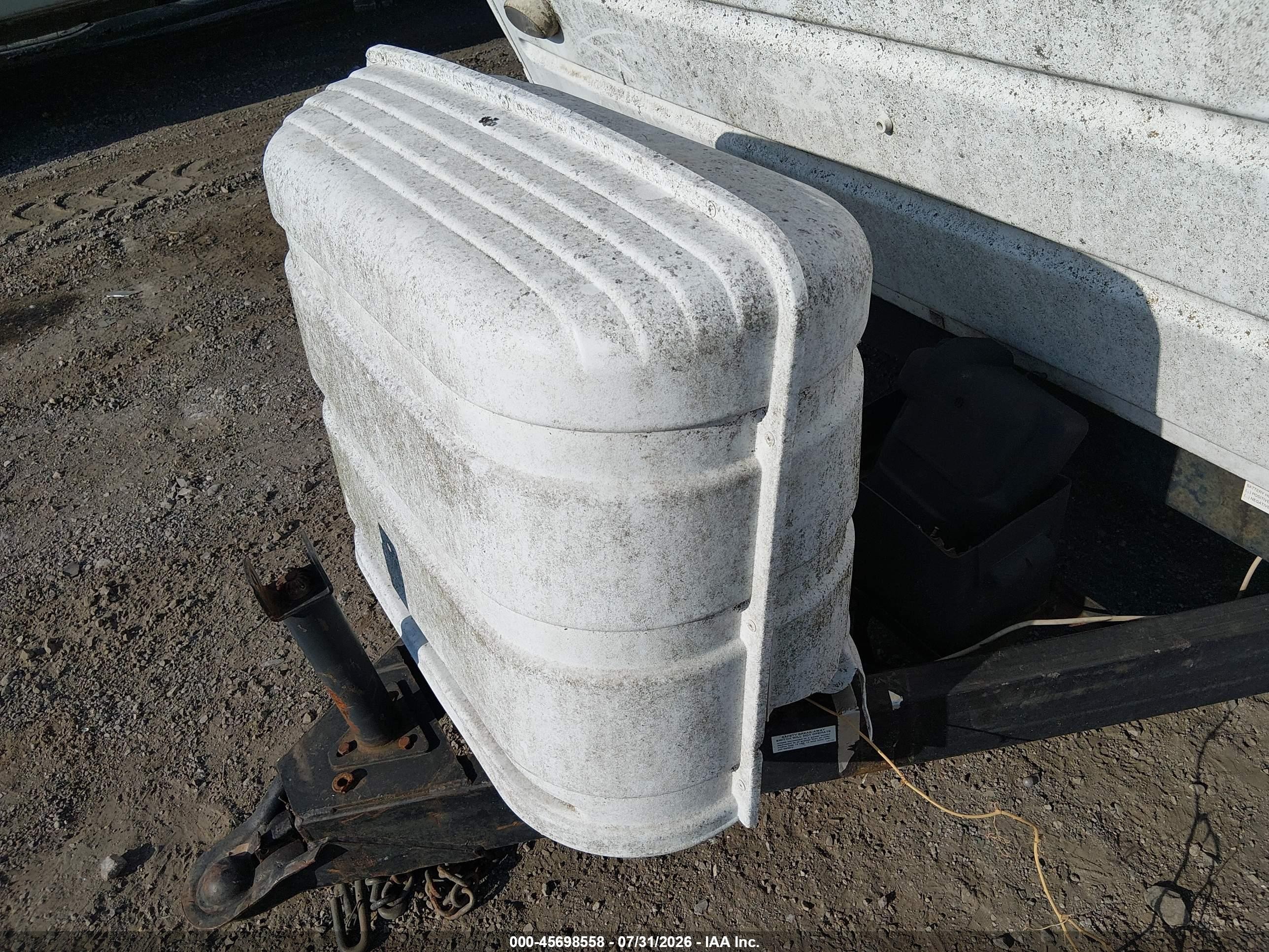 2008 Forest river Flagstaff VIN 4X4TFLE2181820014 IAAI salvage auction — Normal Wear, Original (Texas), sold $100 on 2026-08-11 (photo 7)