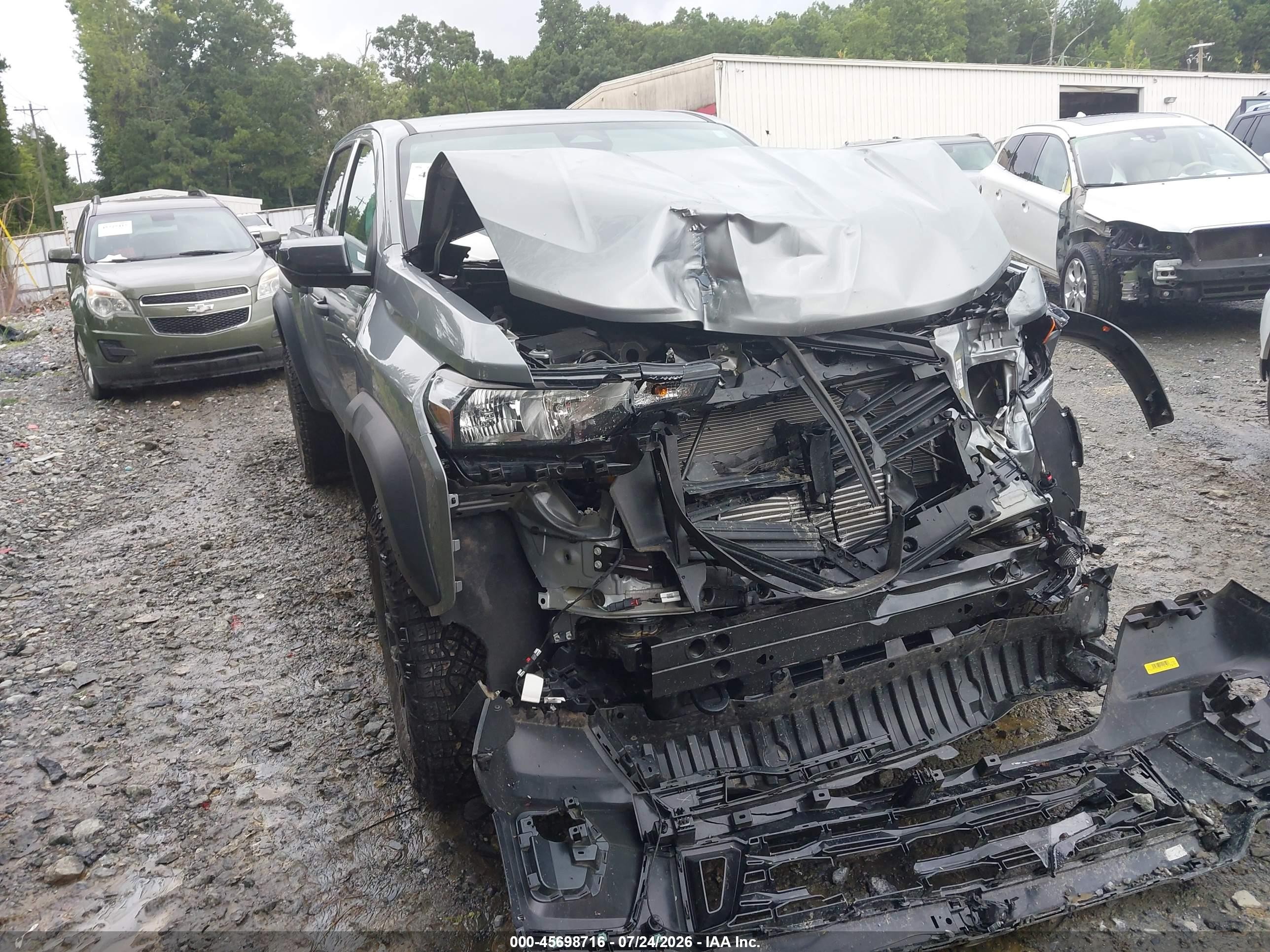 2025 Chevrolet Colorado VIN 1GCPTEEK6S1192373 — IAAI salvage auction photo
