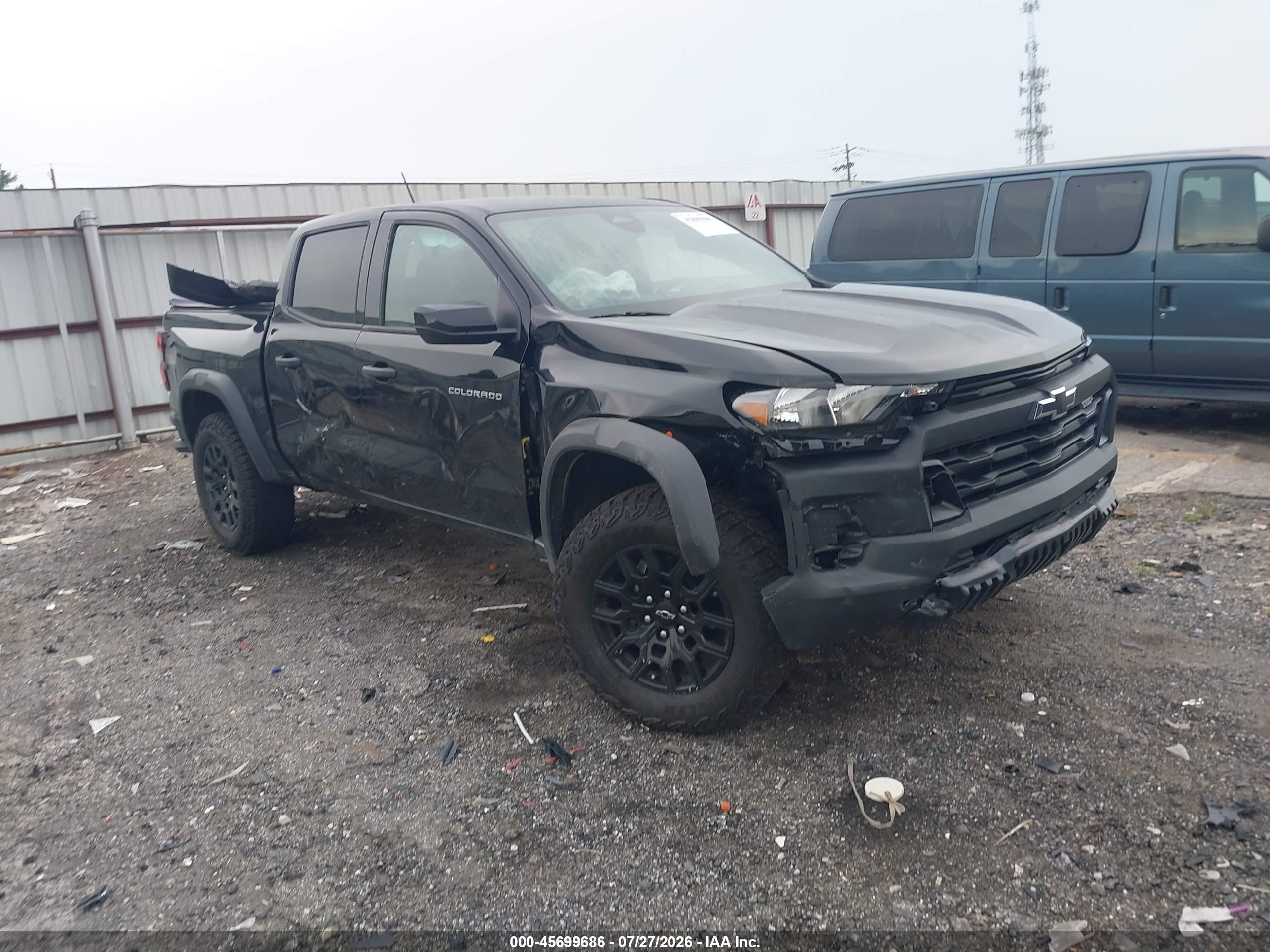 2026 Chevrolet Colorado VIN 1GCPTEEKXT1169504 — IAAI salvage auction photo